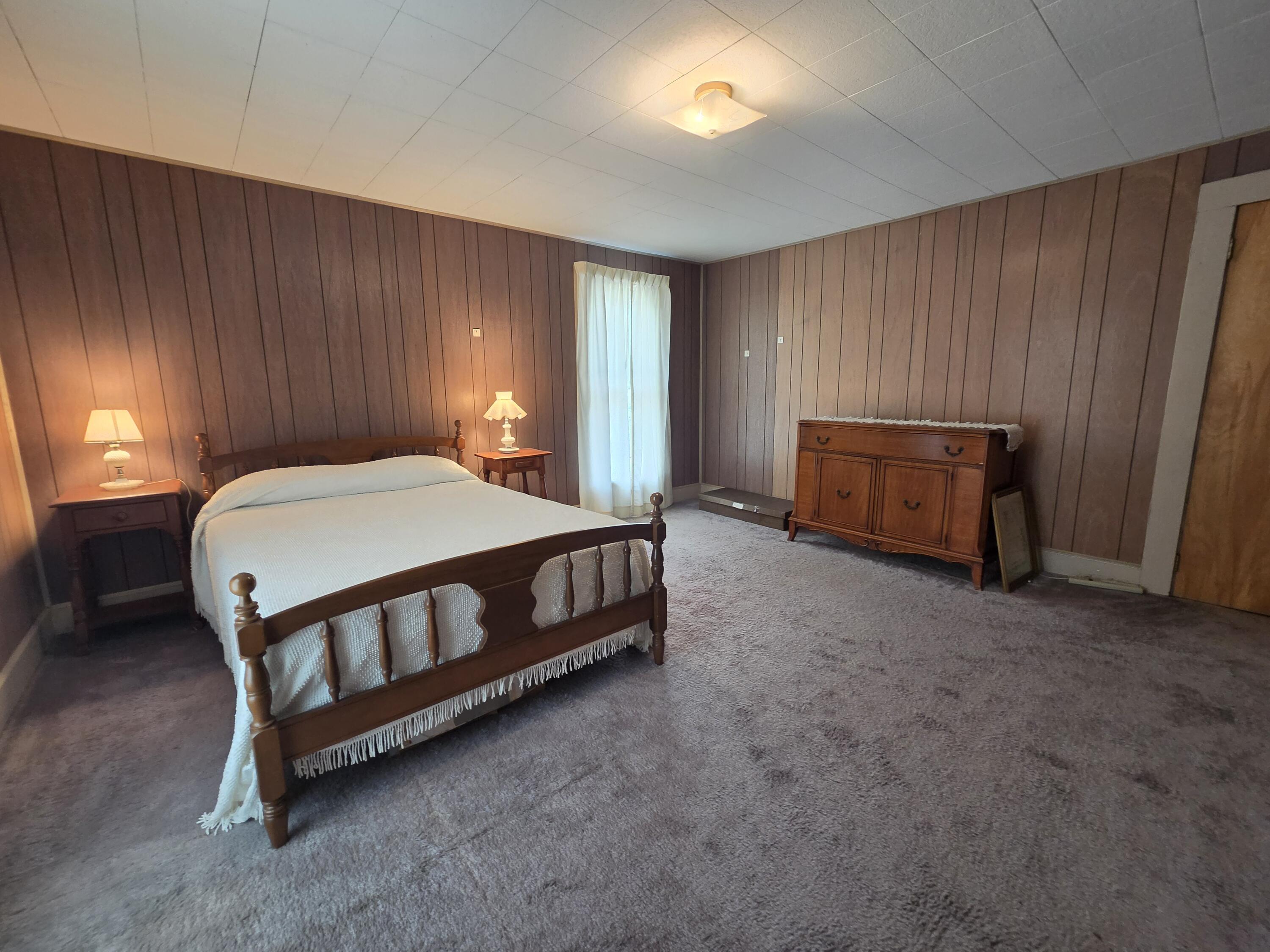 1909 Washington, Springfield, Ohio 45506