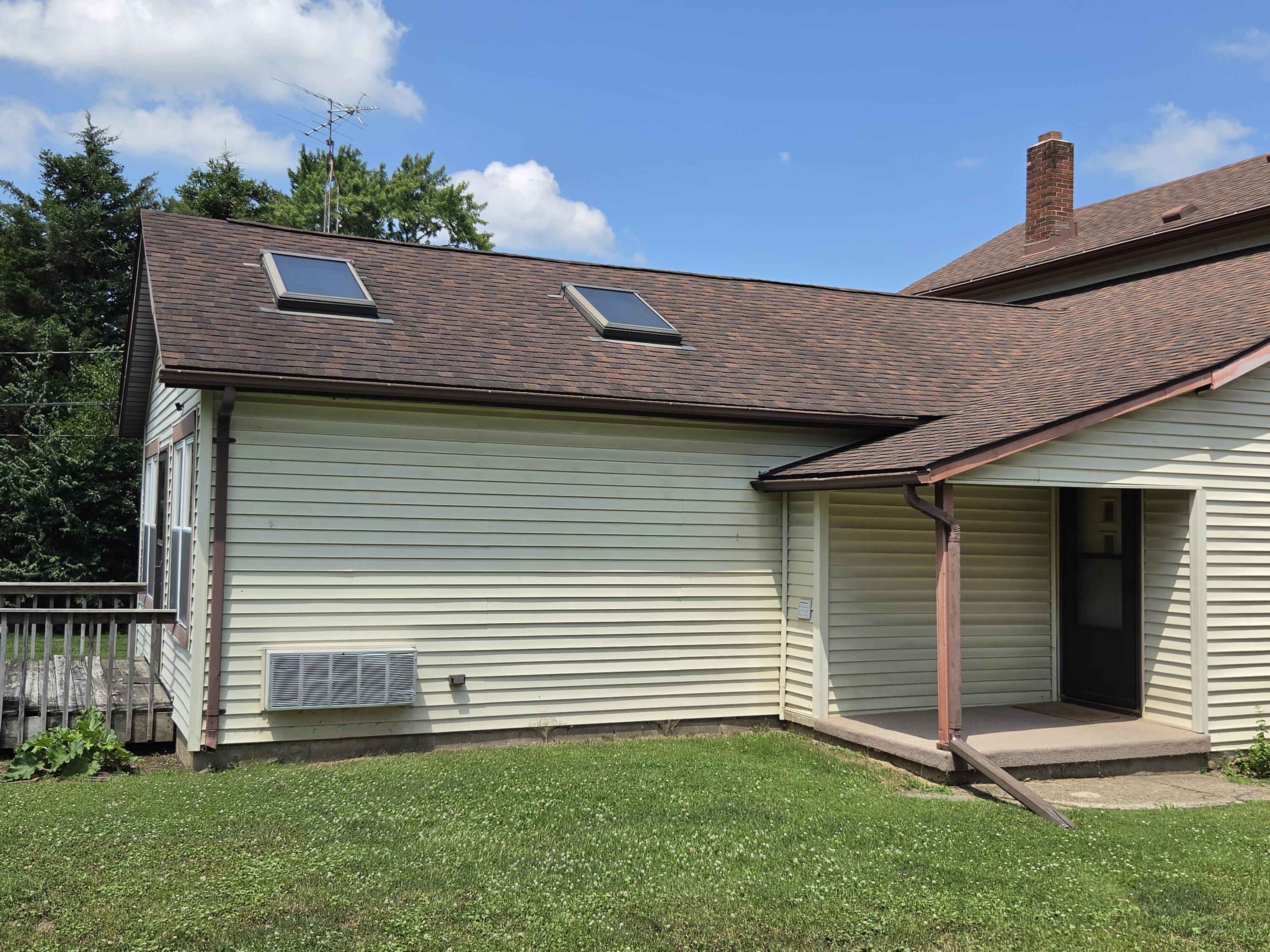 1909 Washington, Springfield, Ohio 45506