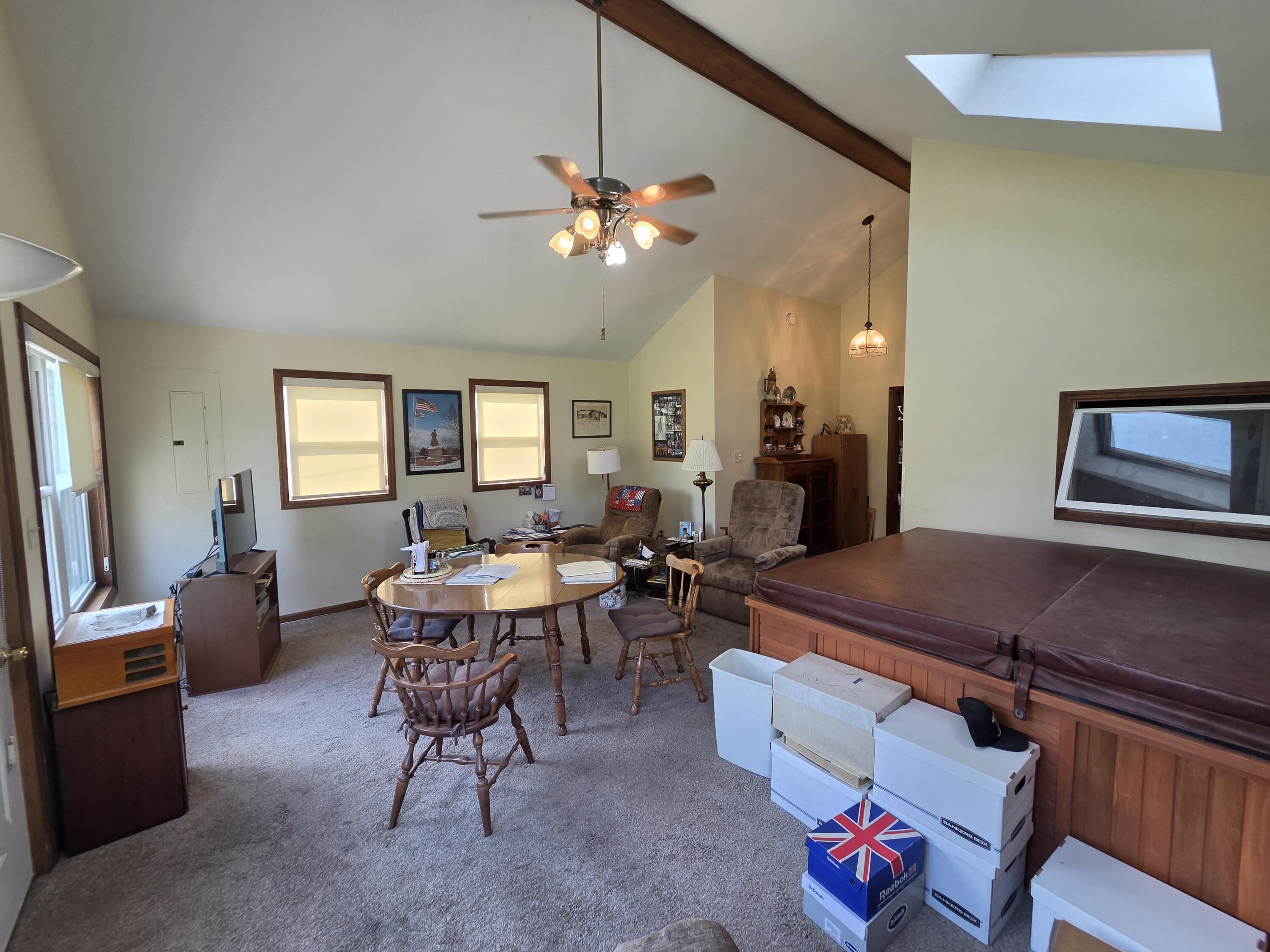 1909 Washington, Springfield, Ohio 45506