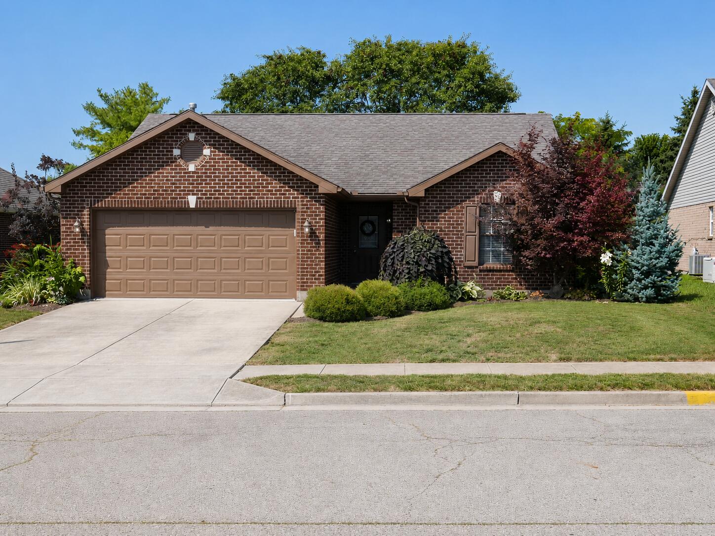 638 Willow Point, Troy, Ohio 45373