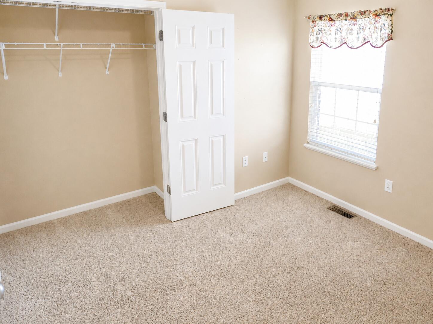 638 Willow Point, Troy, Ohio 45373