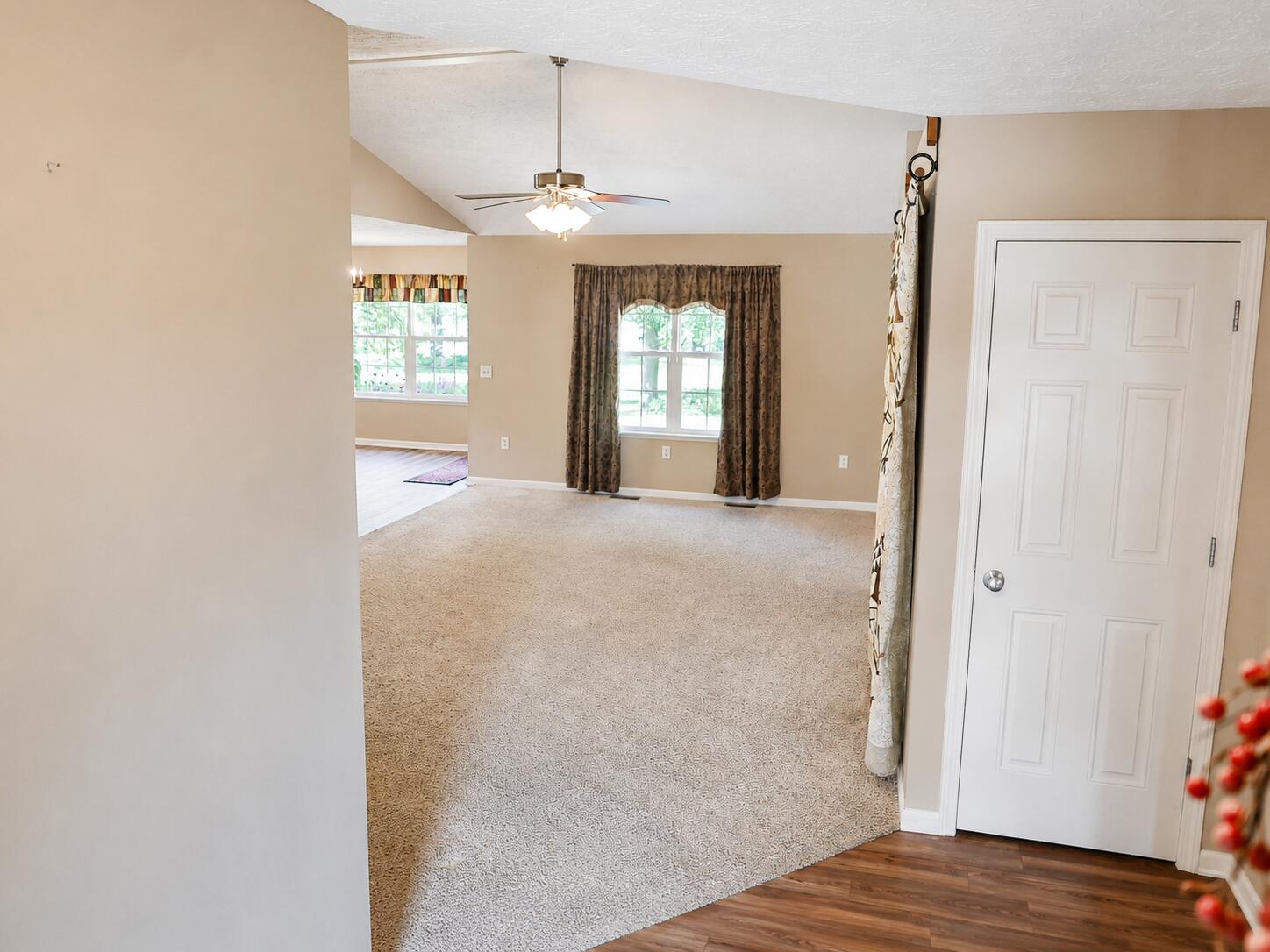 638 Willow Point, Troy, Ohio 45373