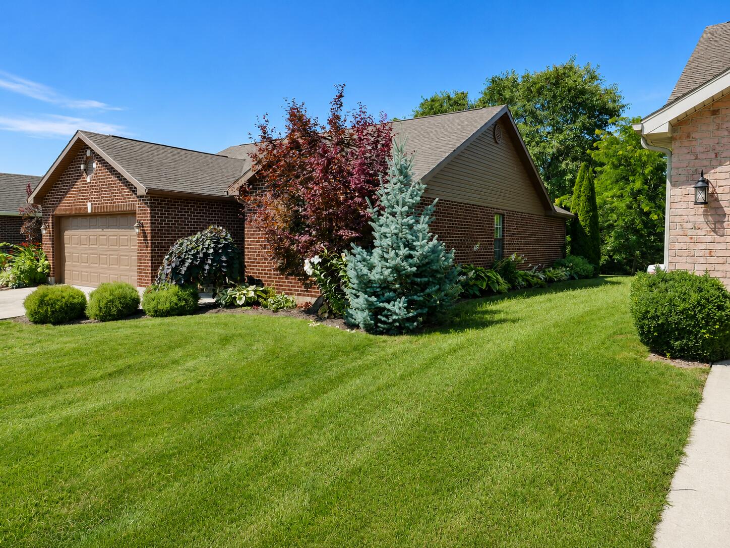638 Willow Point, Troy, Ohio 45373