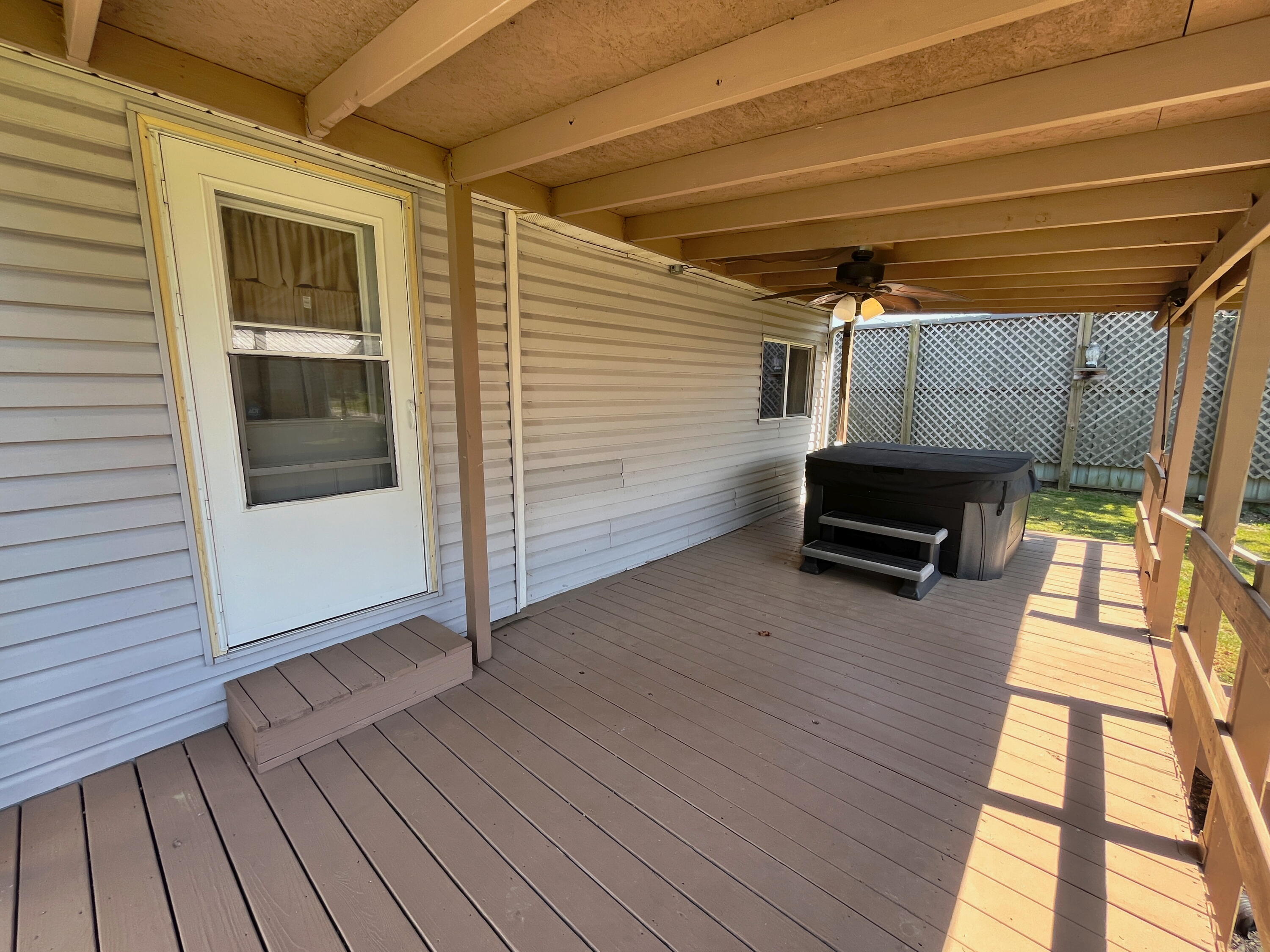 200 Ohio, New Hampshire, Ohio 45870