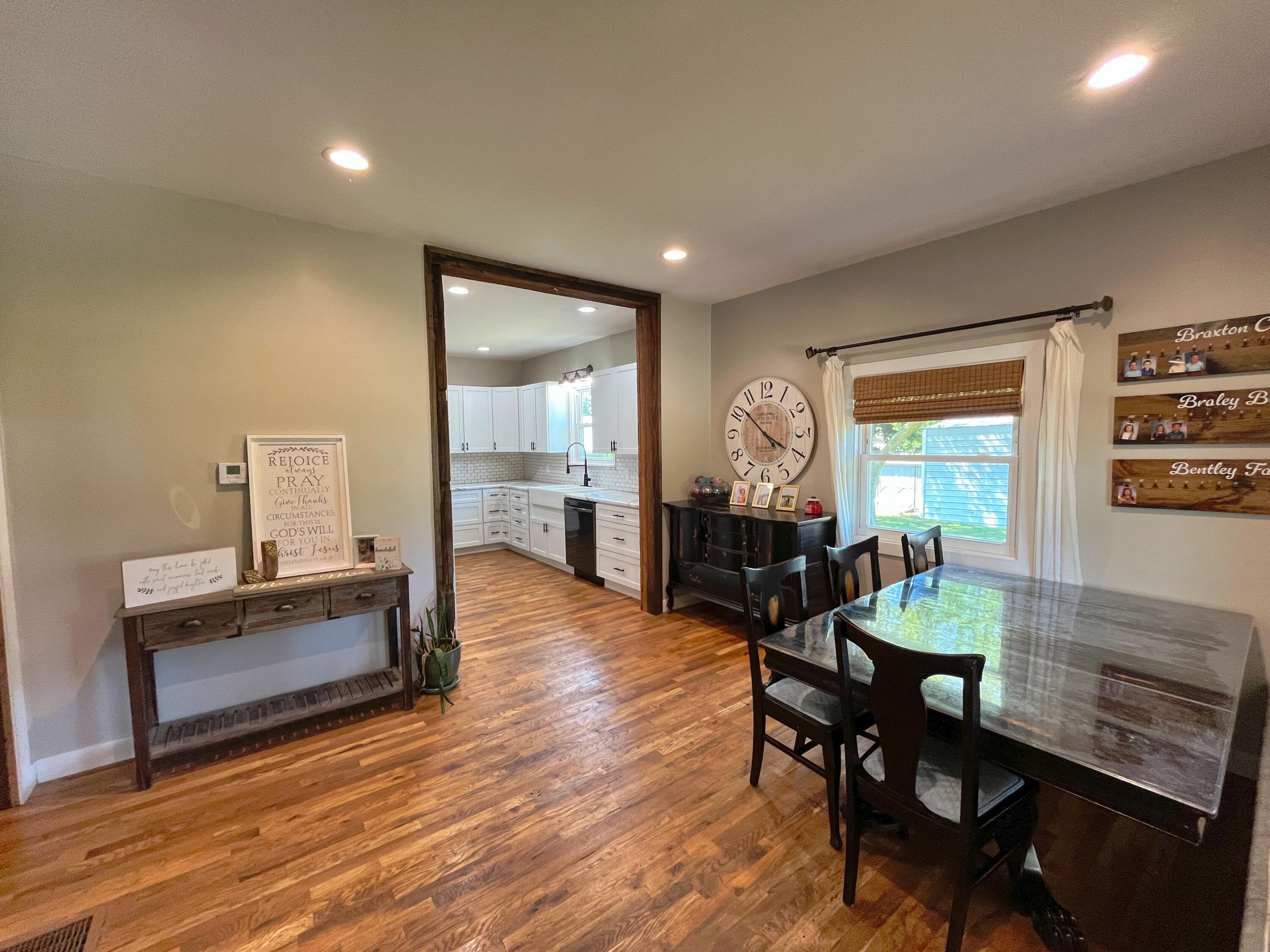 200 Ohio, New Hampshire, Ohio 45870