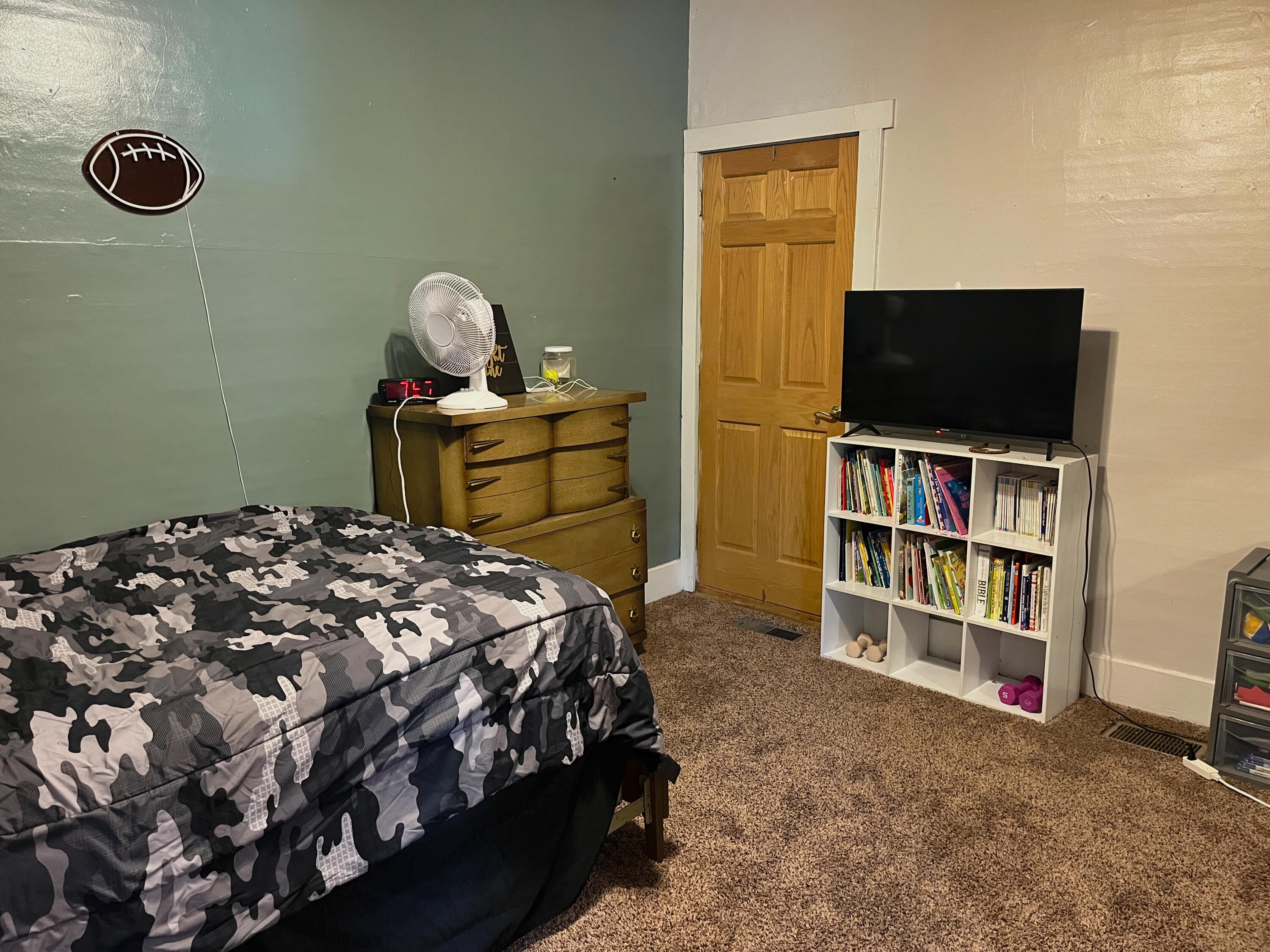 200 Ohio, New Hampshire, Ohio 45870