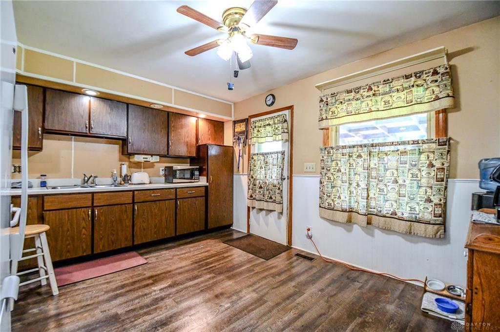814 Bellows, New Carlisle, Ohio 45344