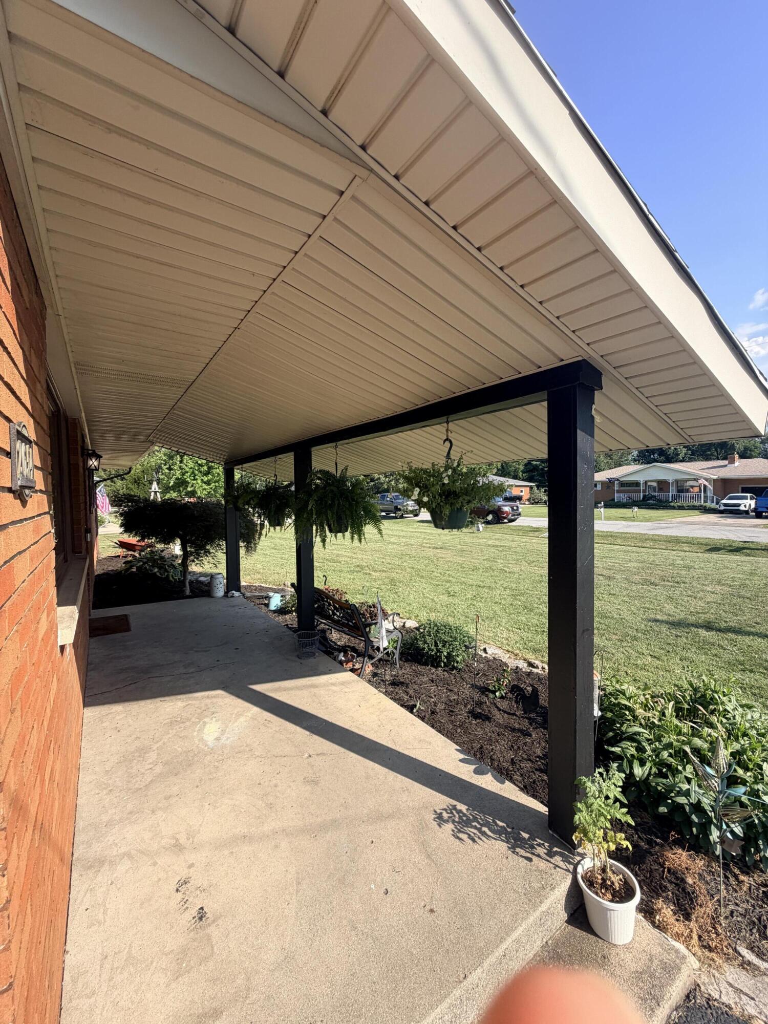 2654 Danbury, Springfield, Ohio 45505