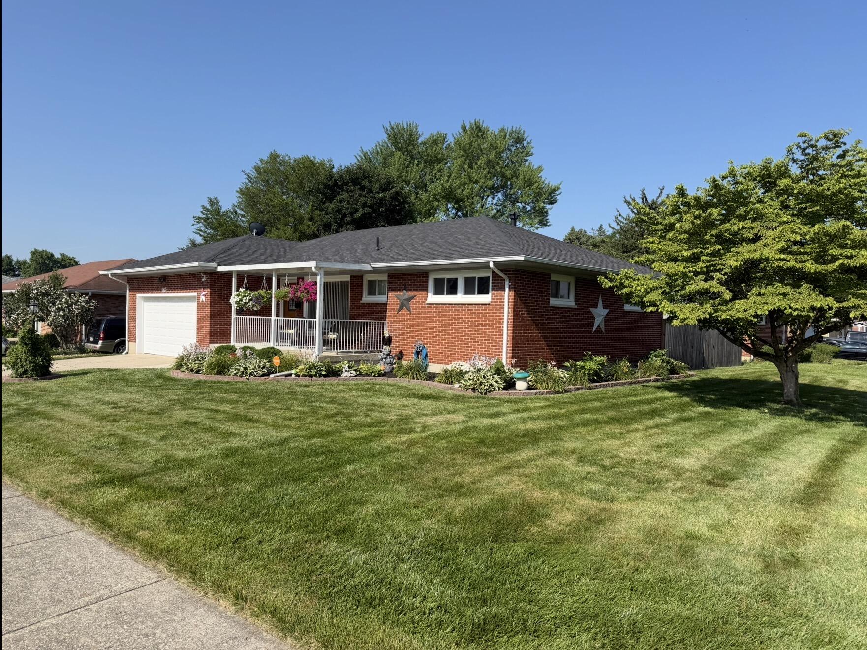 4605 Laredo, Springfield, Ohio 45503