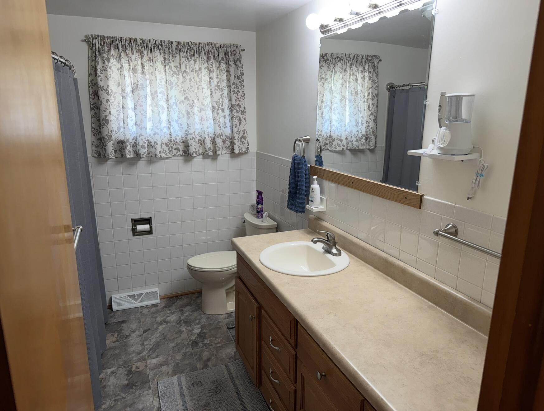 4605 Laredo, Springfield, Ohio 45503