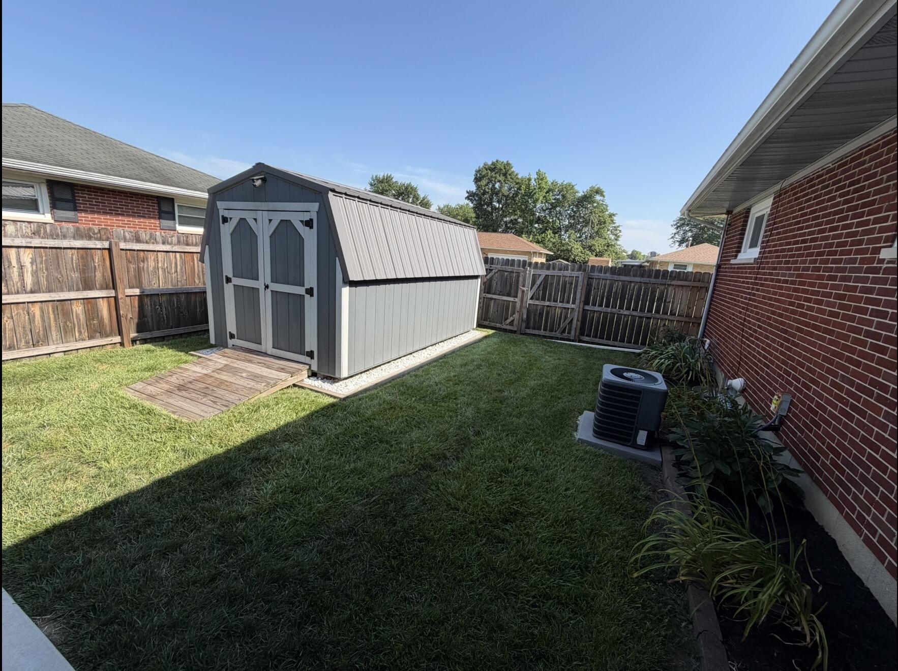 4605 Laredo, Springfield, Ohio 45503