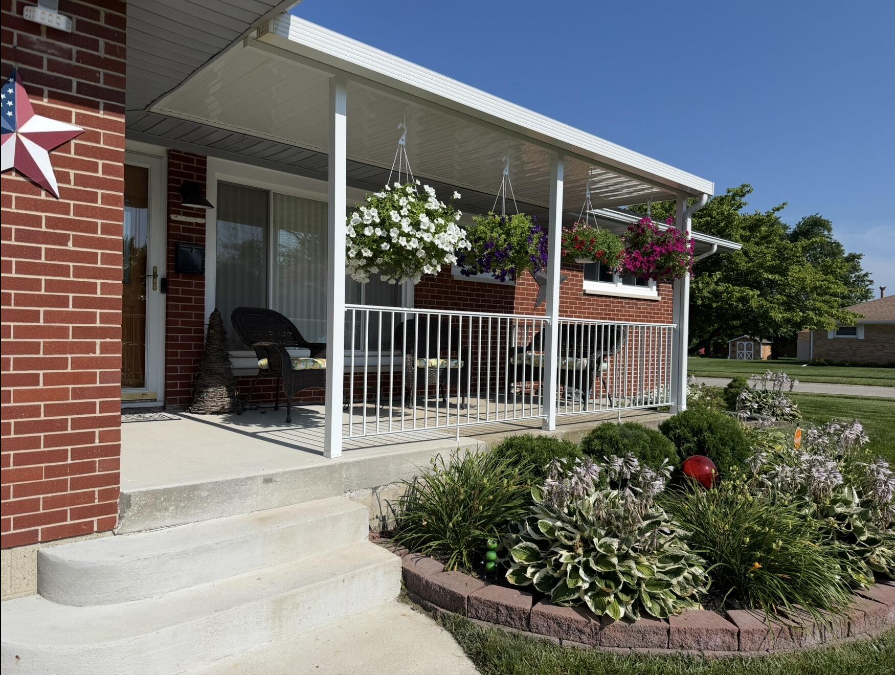 4605 Laredo, Springfield, Ohio 45503