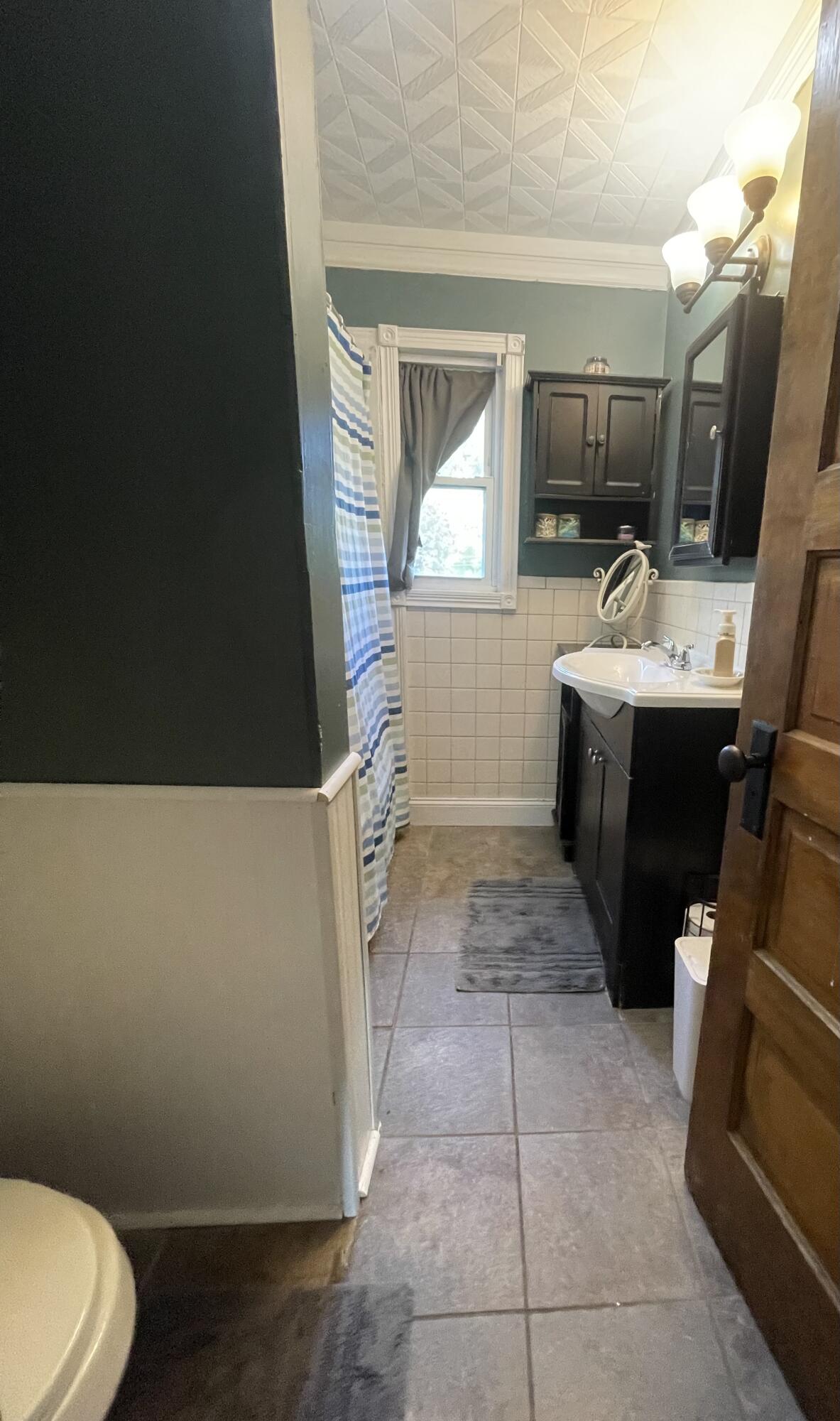 143 Irvington, Bradford, Ohio 45308