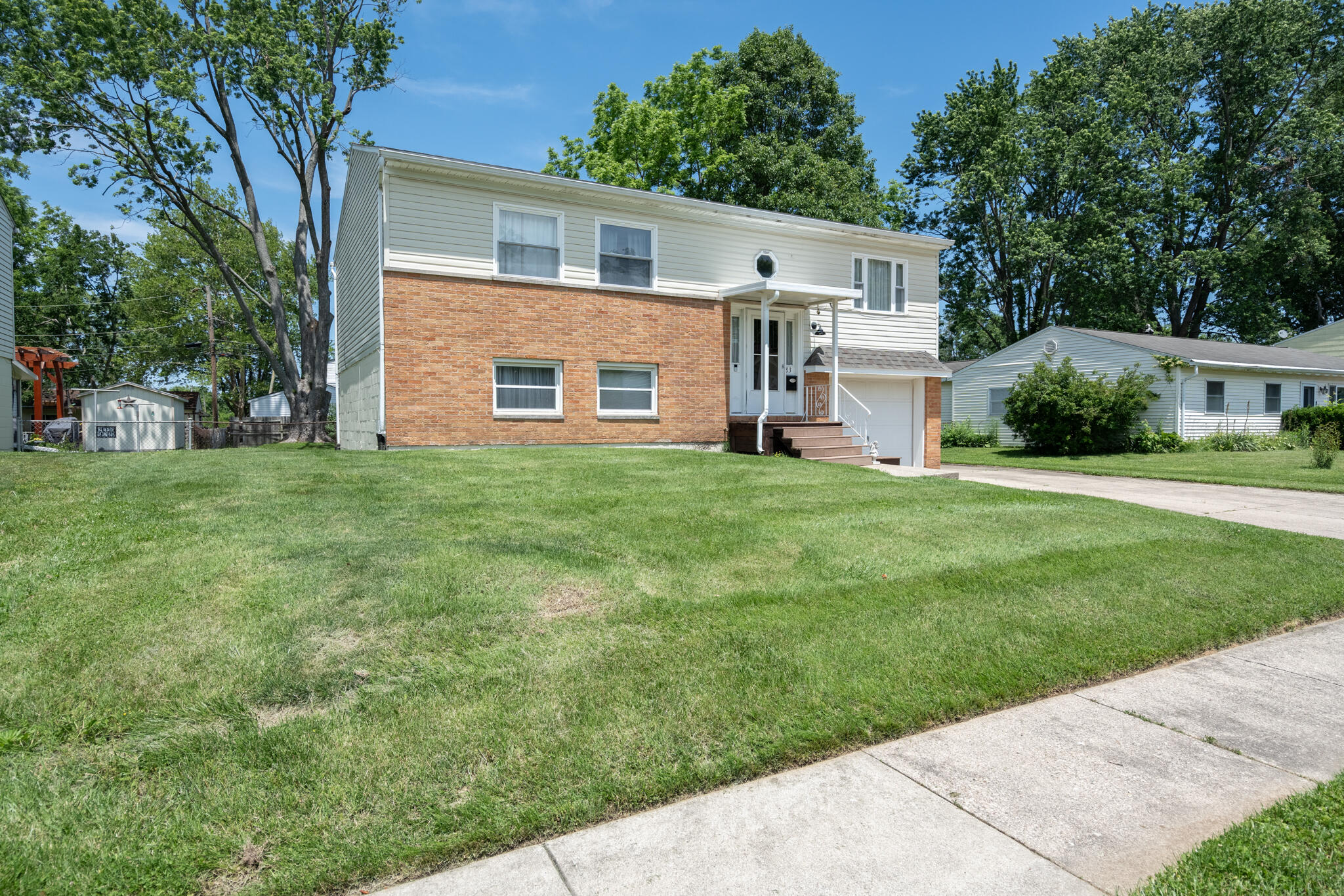 83 Joyce, Fairborn, Ohio 45324