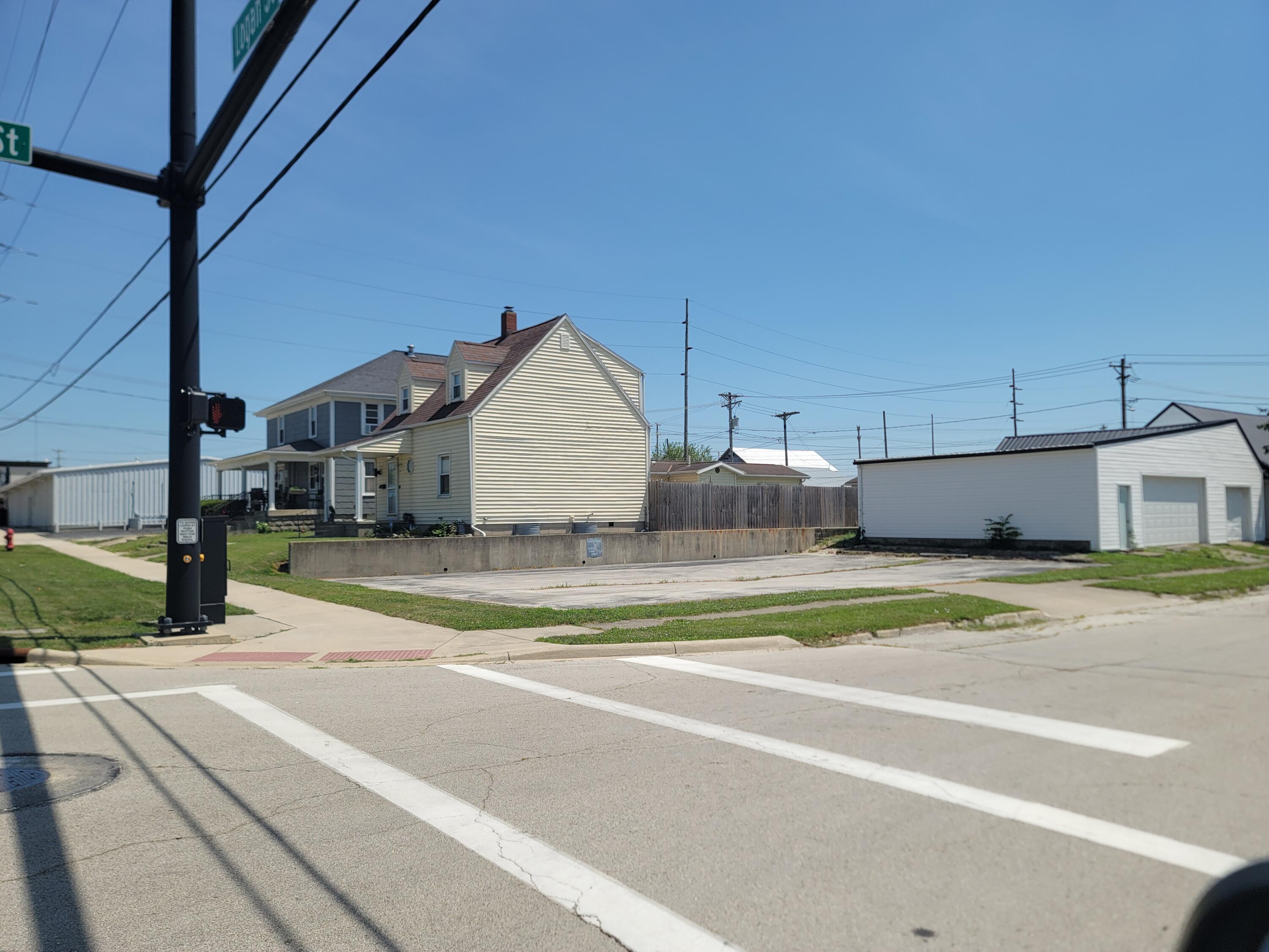 130 Logan, Celina, Ohio 45822
