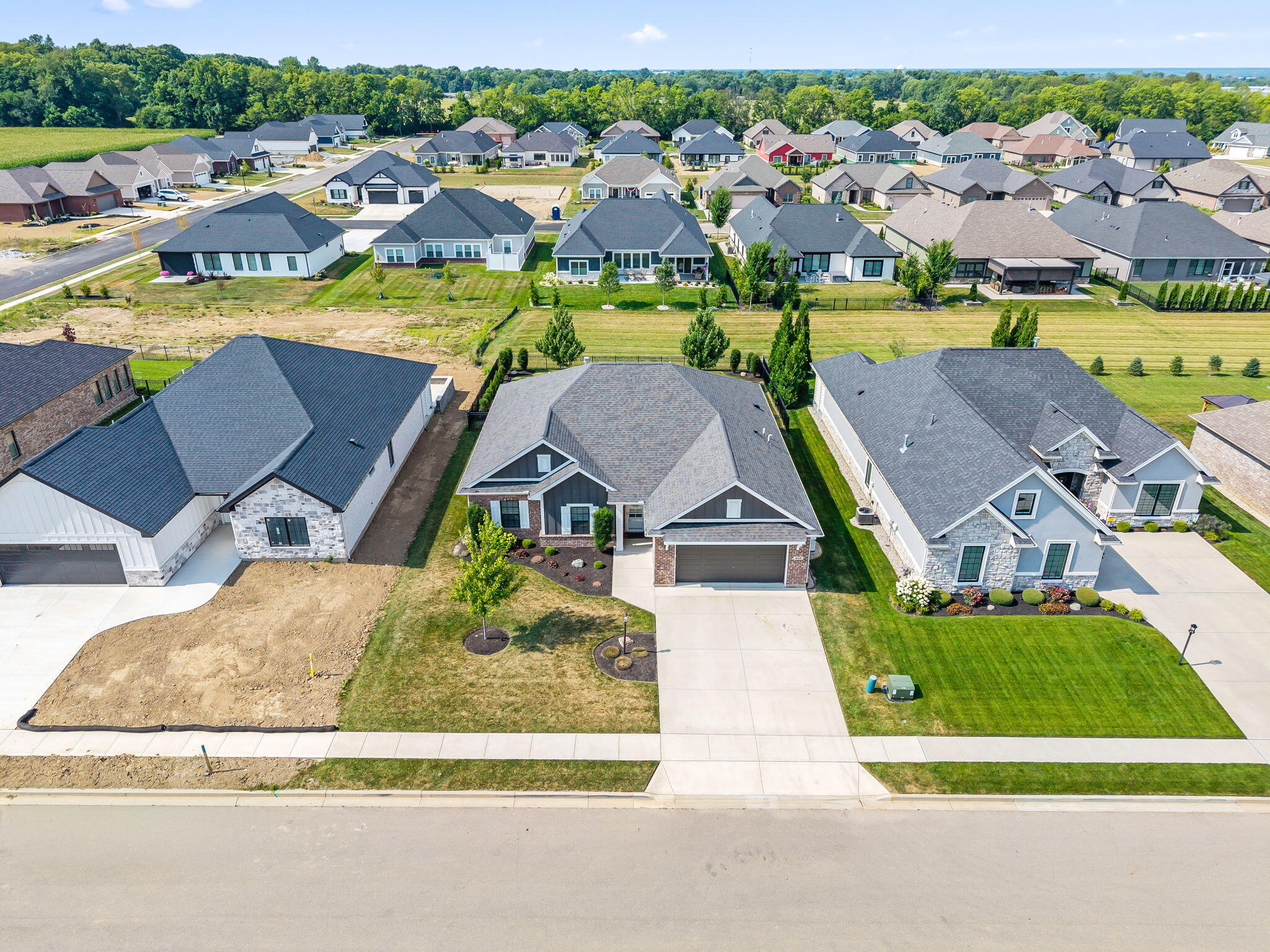 519 Flagstone, Tipp City, Ohio 45371