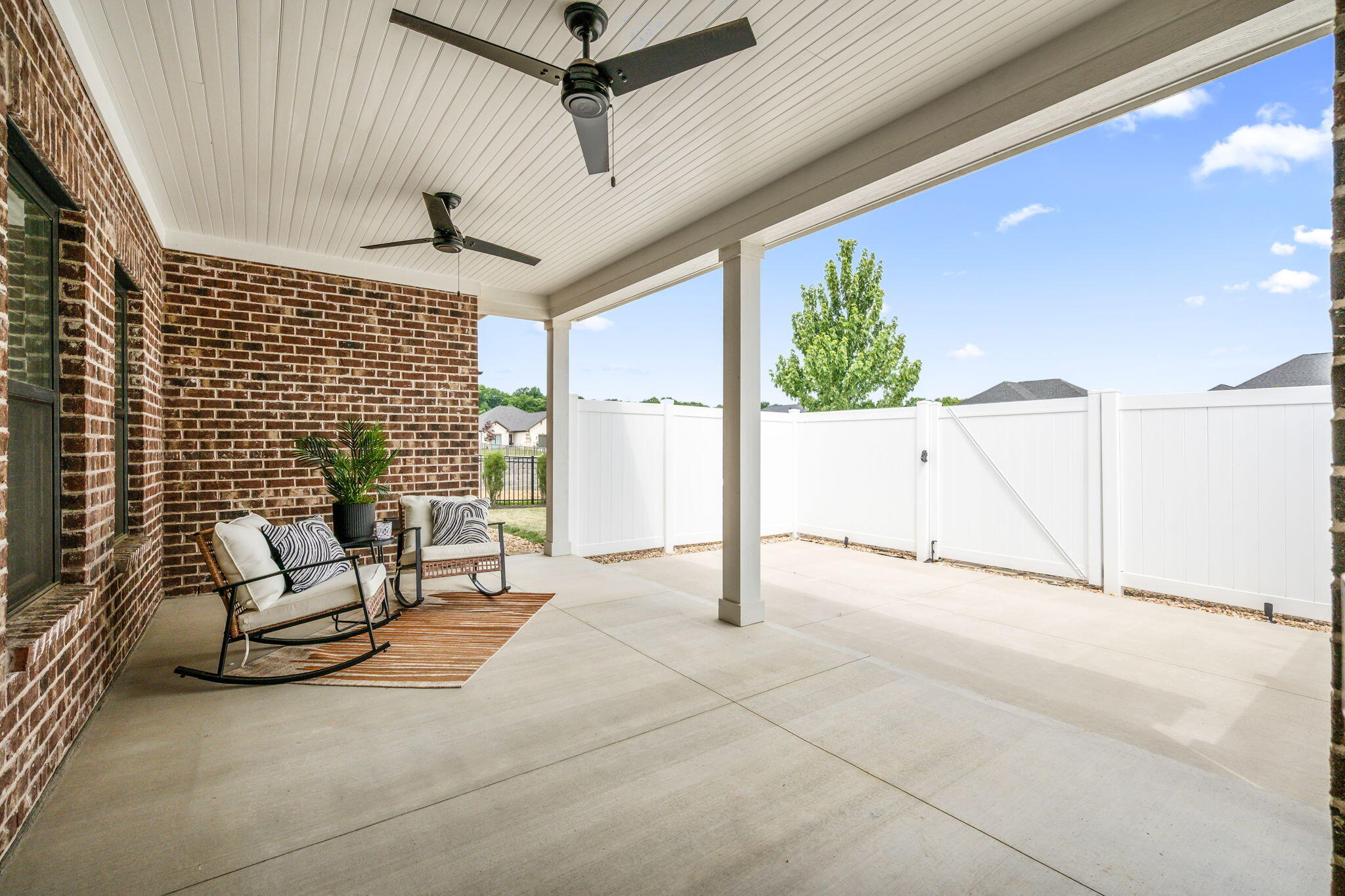 519 Flagstone, Tipp City, Ohio 45371