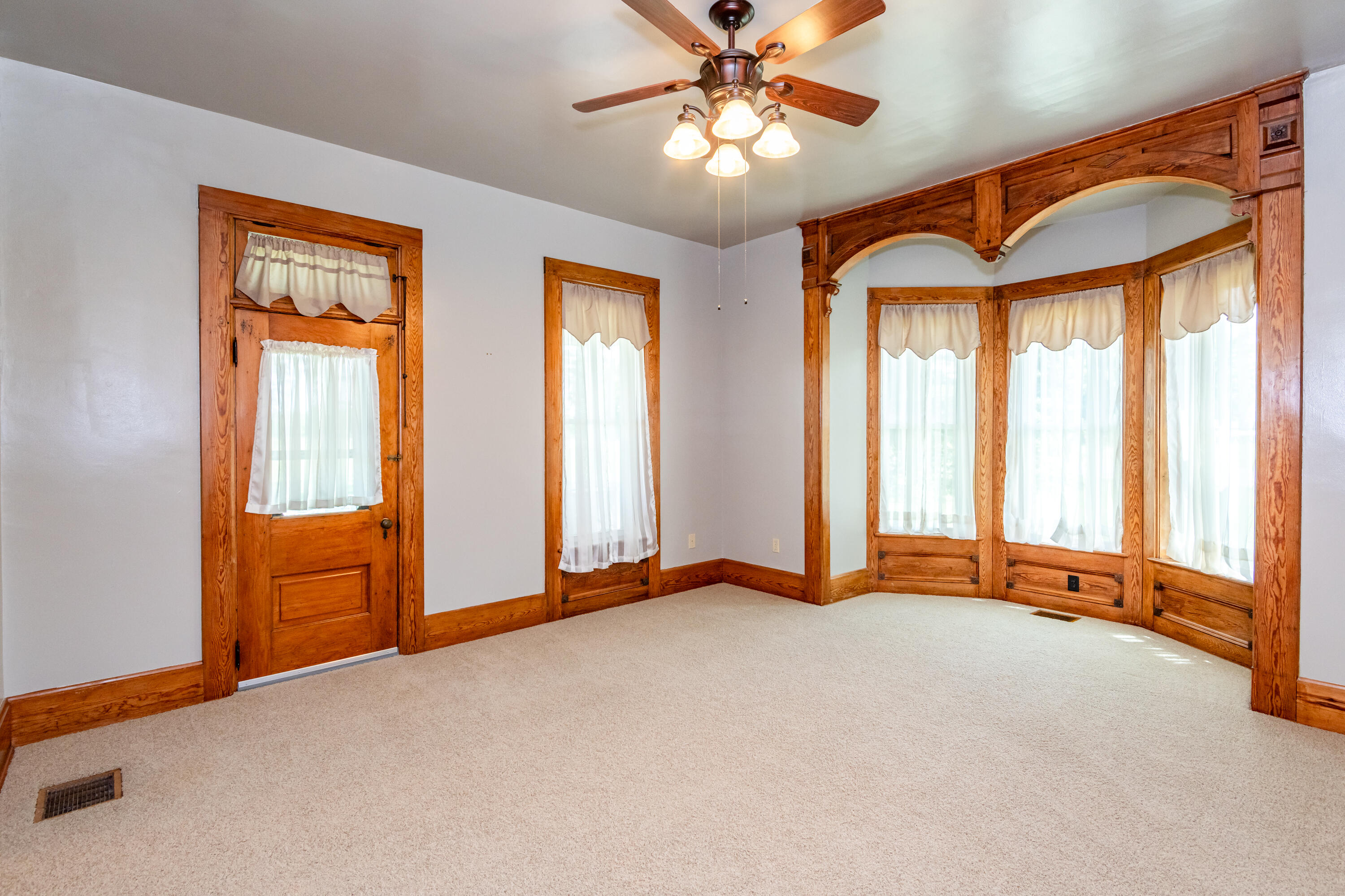 9804 Urbana Woodstock, Woodstock, Ohio 43084