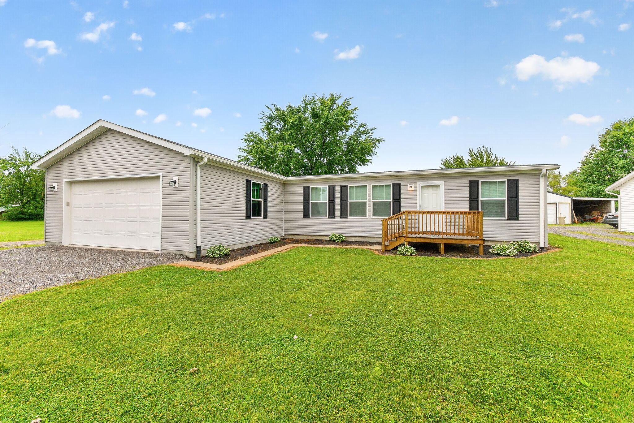 275 Sandusky, Rushsylvania, Ohio 43347