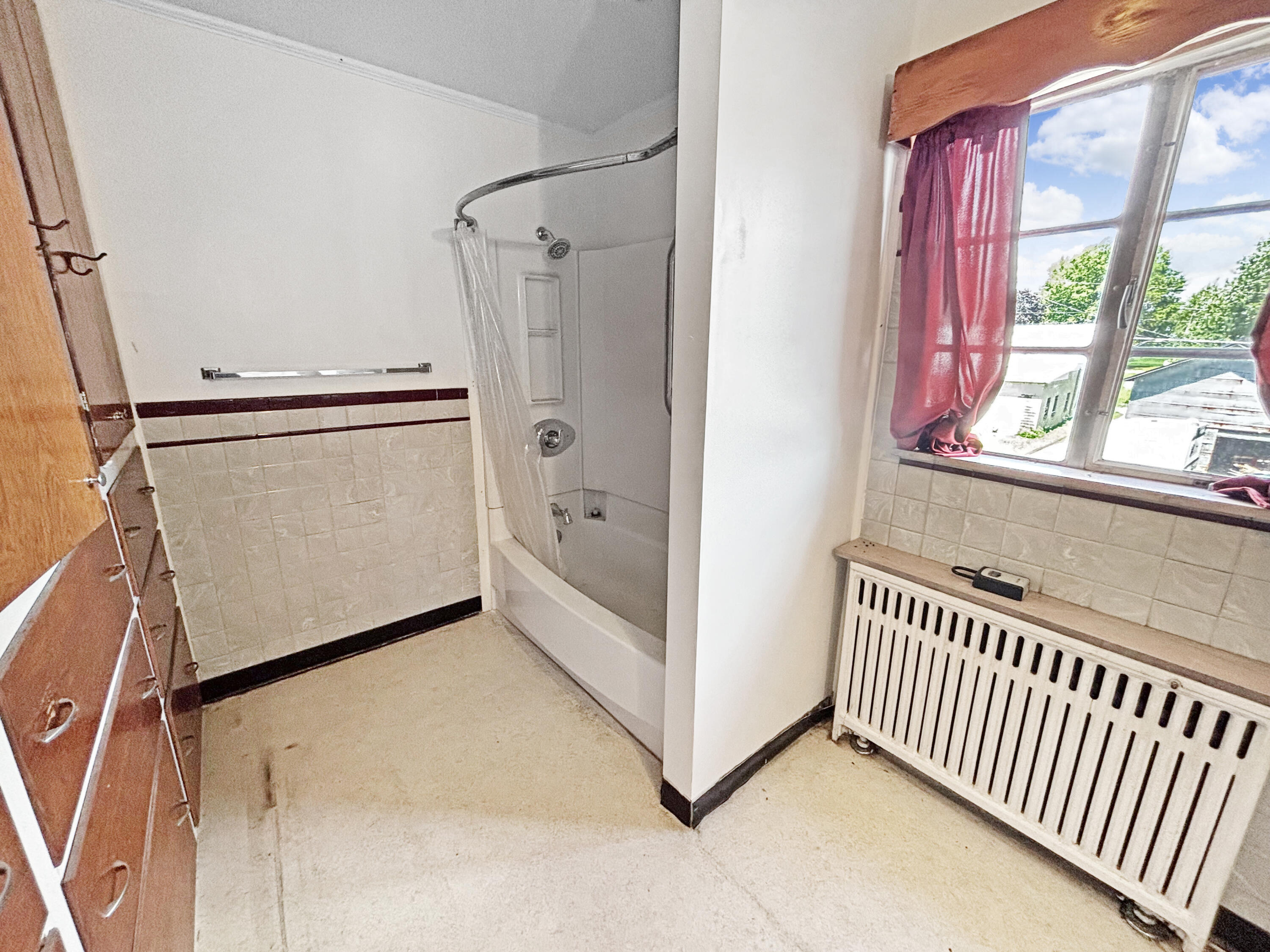 105 Cross, Palestine, Ohio 45352