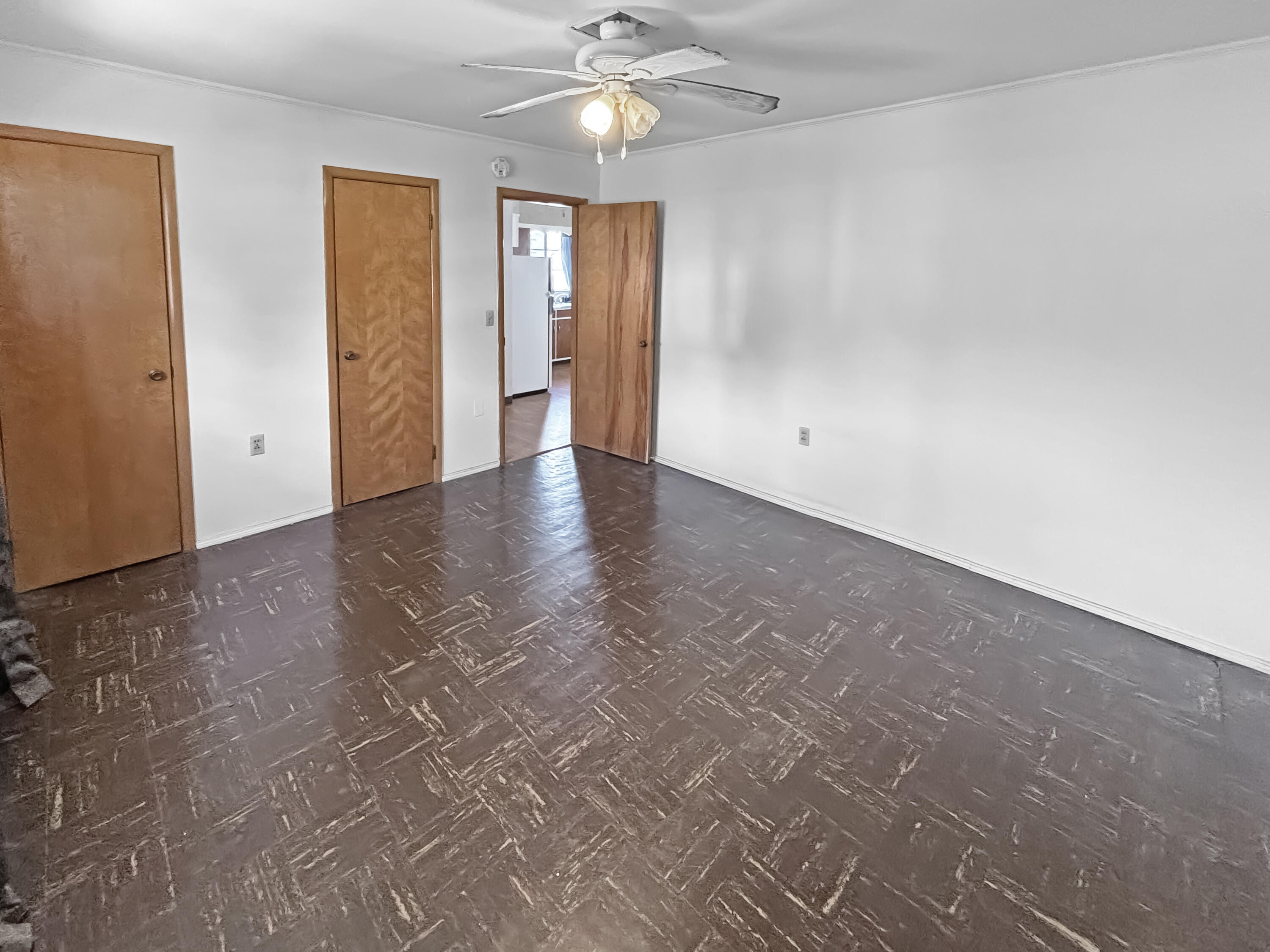 105 Cross, Palestine, Ohio 45352