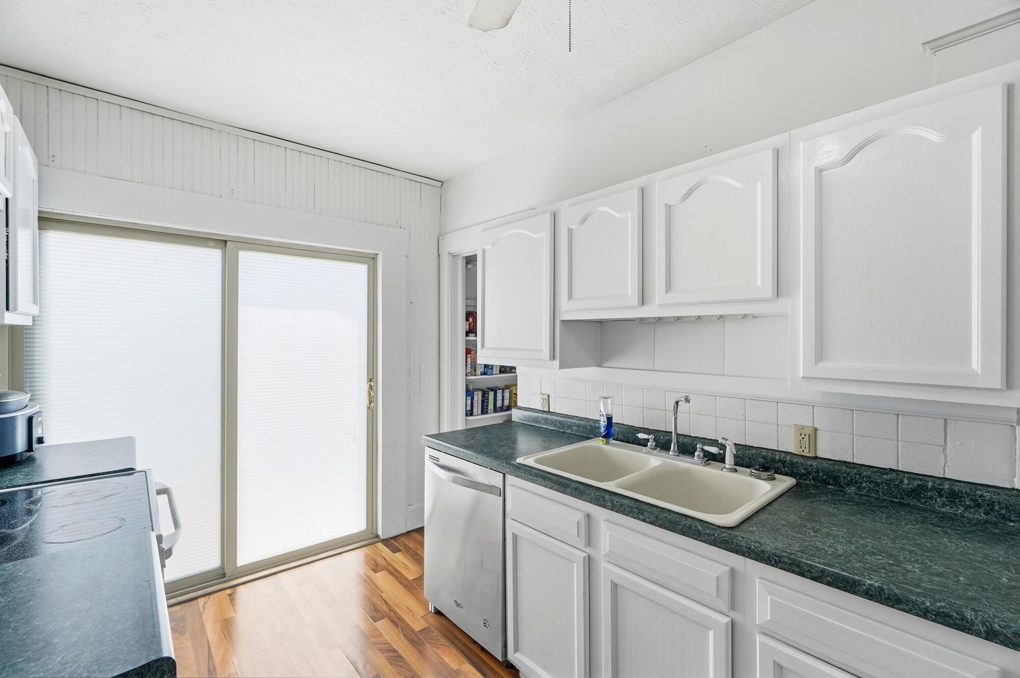 102 Pike, Christiansburg, Ohio 45389