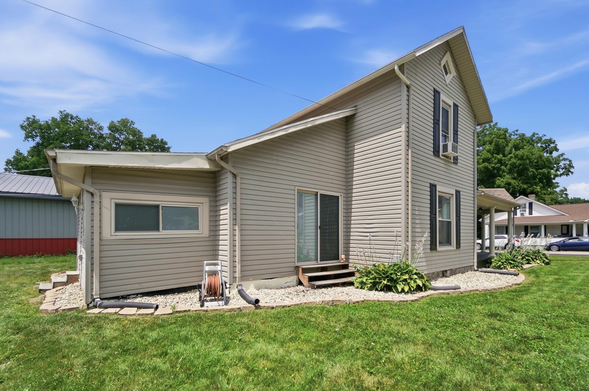 102 Pike, Christiansburg, Ohio 45389