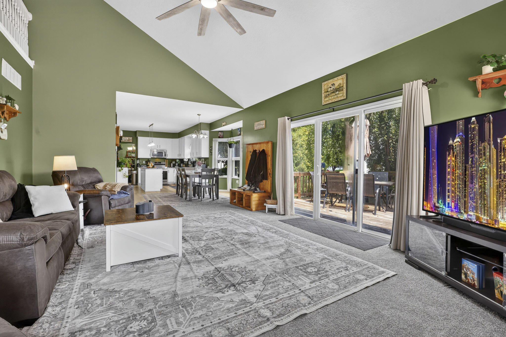 844 Ellis, Pickerington, Ohio 43147