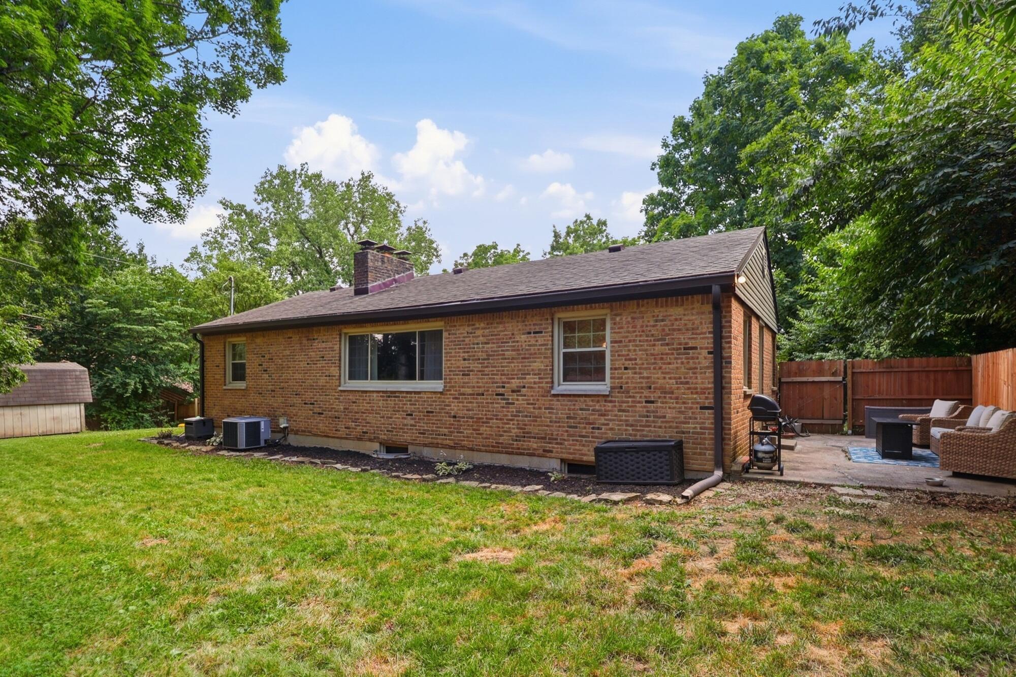 2900 Dogwood, Springfield, Ohio 45504