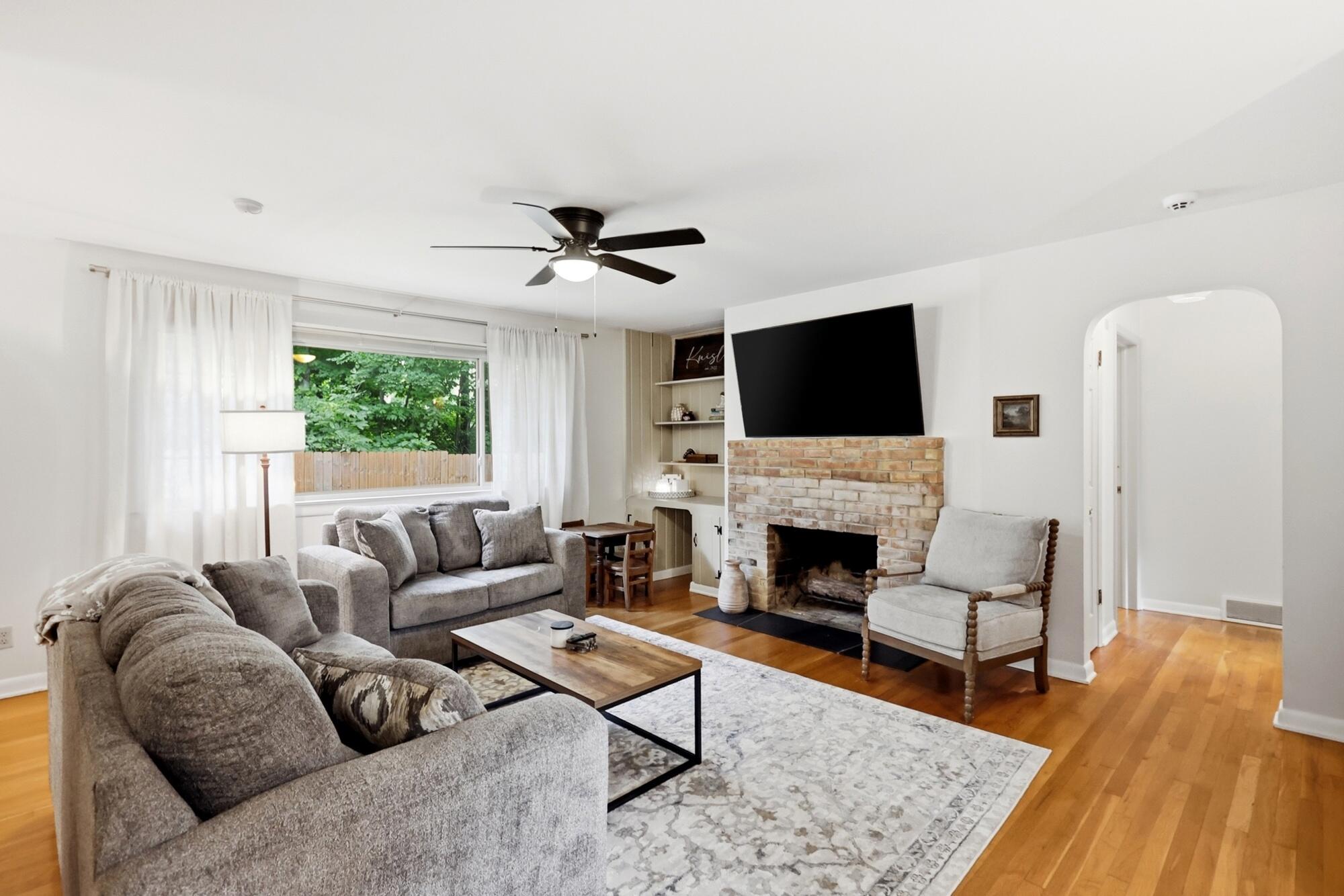 2900 Dogwood, Springfield, Ohio 45504