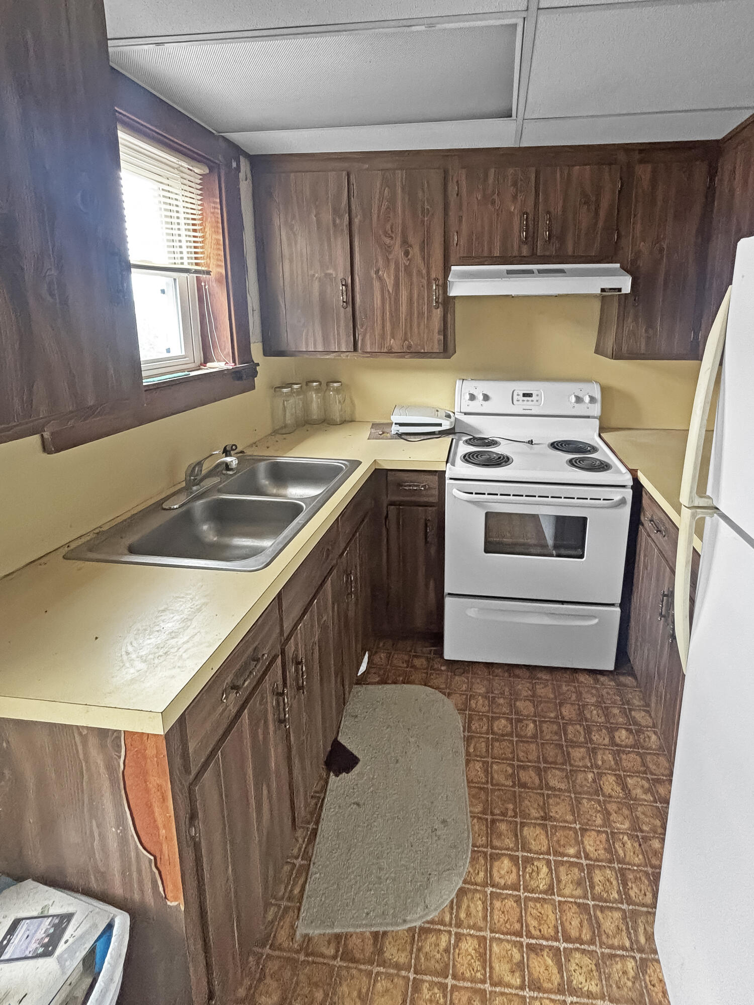2 MAIN, Arcanum, Ohio 45304