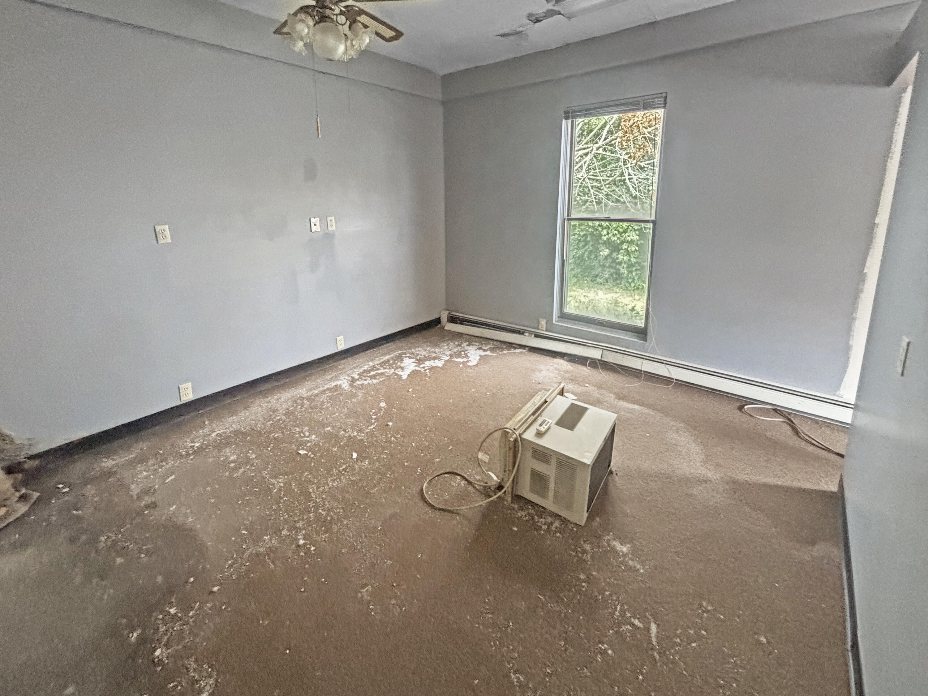 2 MAIN, Arcanum, Ohio 45304