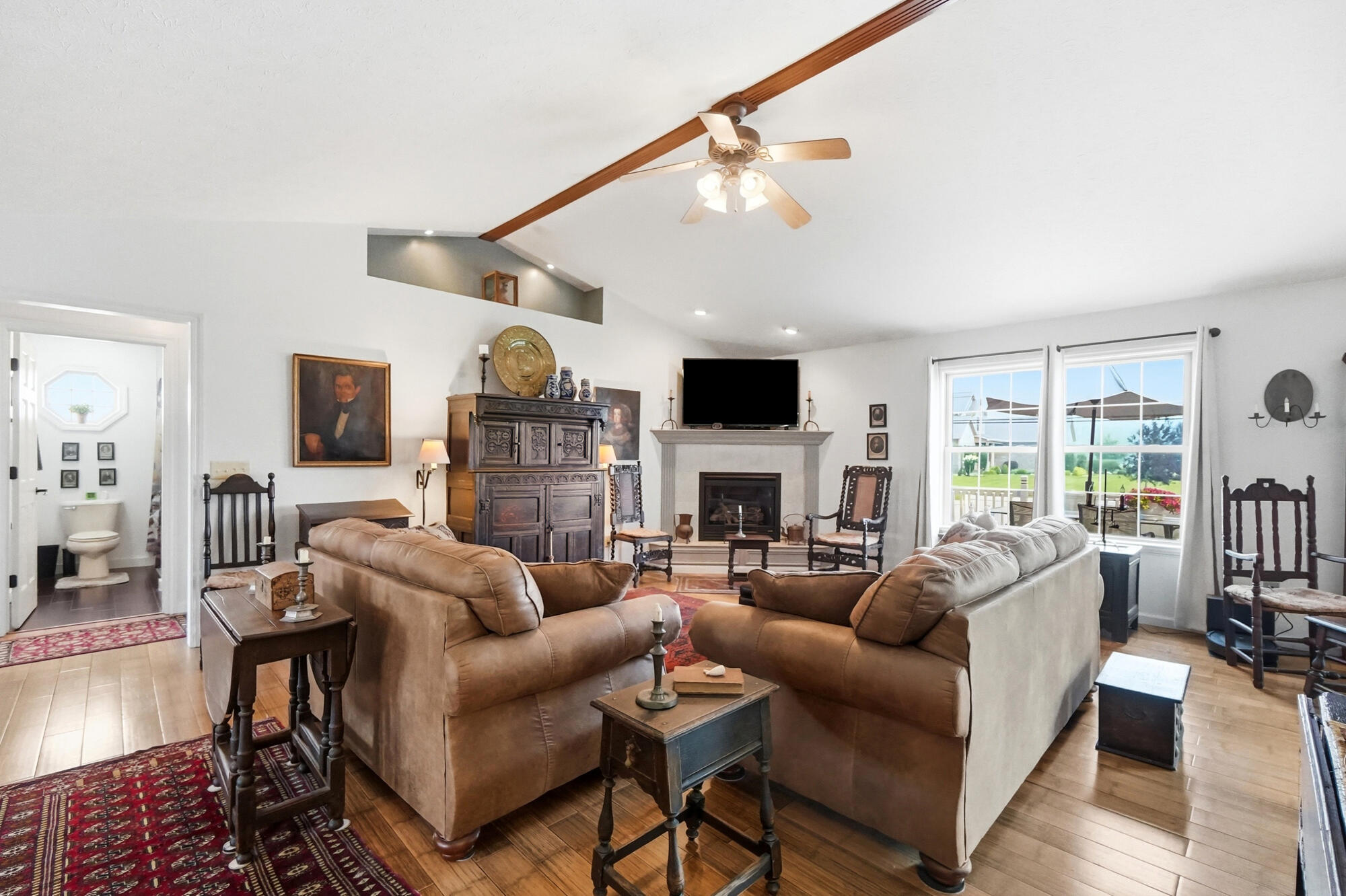 945 Oak Hill, Troy, Ohio 45373