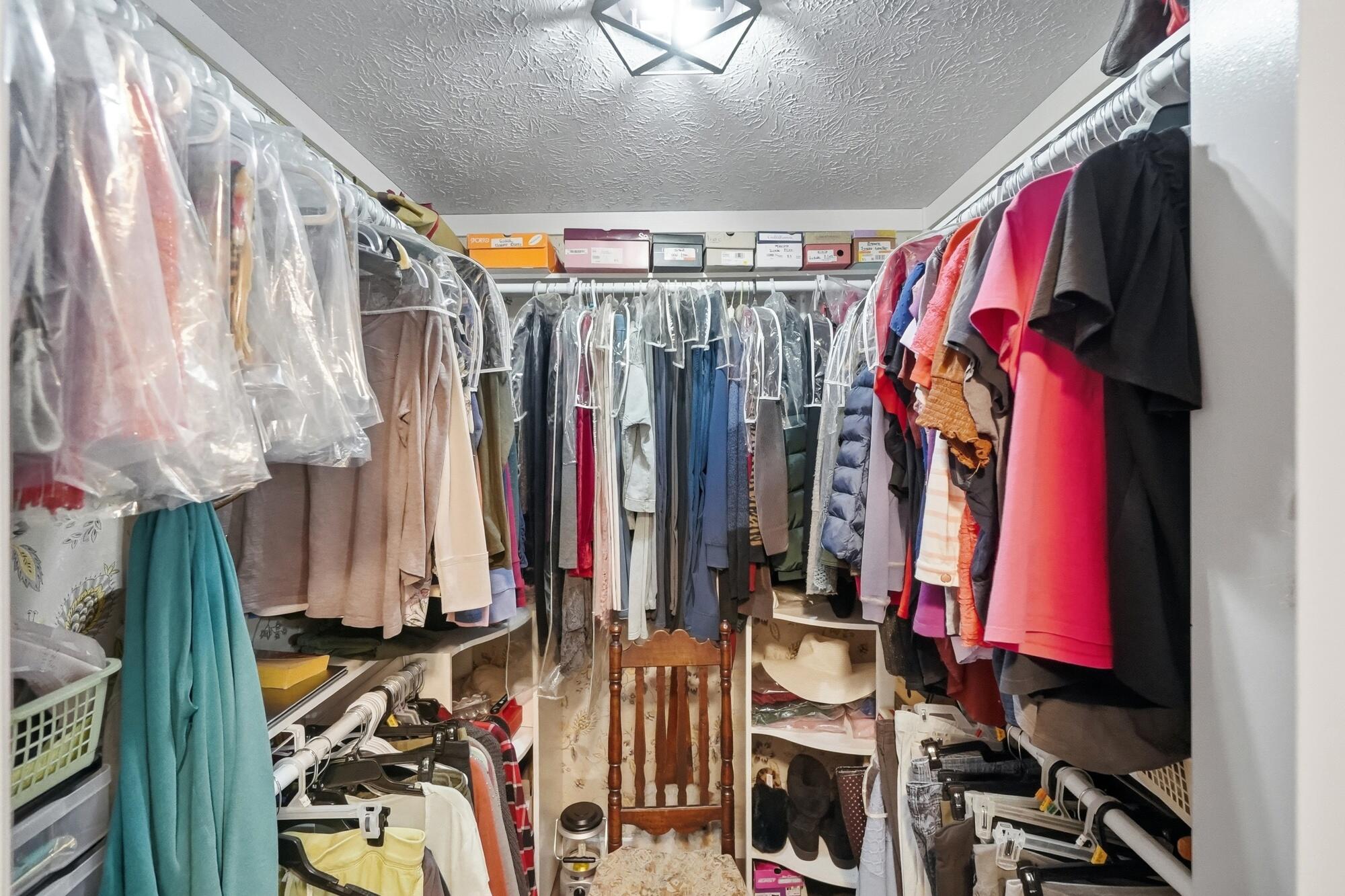 945 Oak Hill, Troy, Ohio 45373
