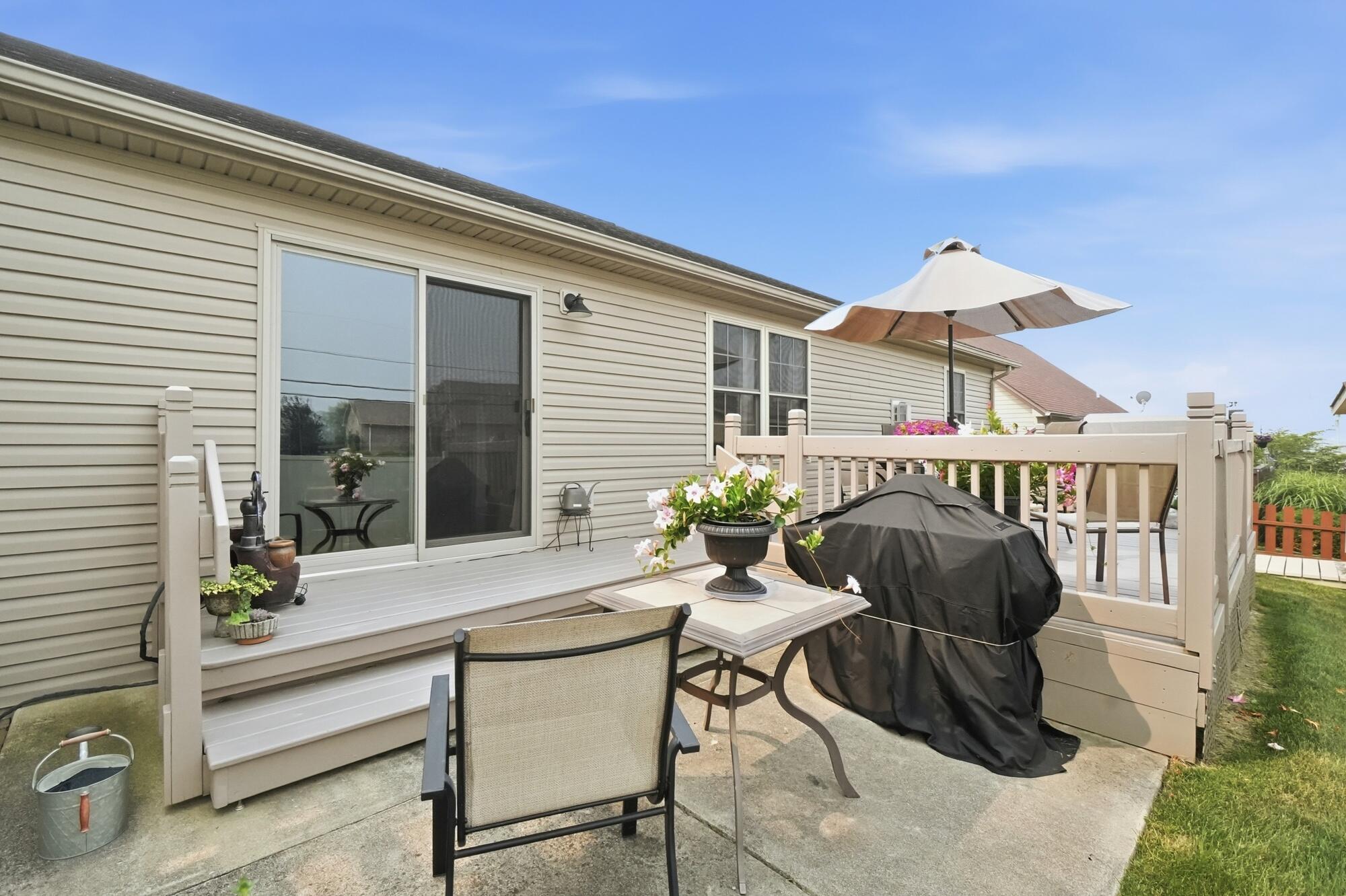 945 Oak Hill, Troy, Ohio 45373