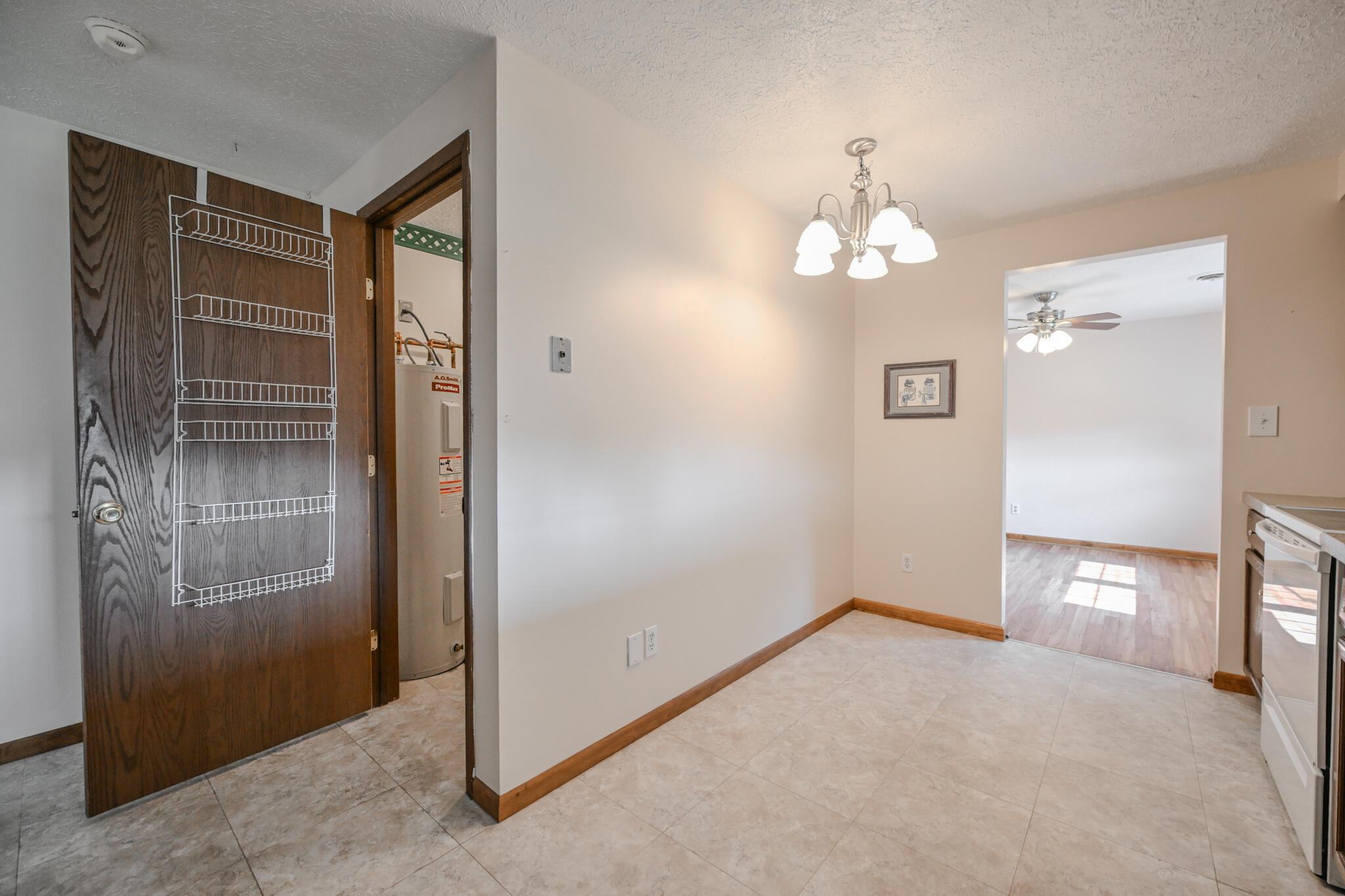 5326 Ridgewood, Springfield, Ohio 45503