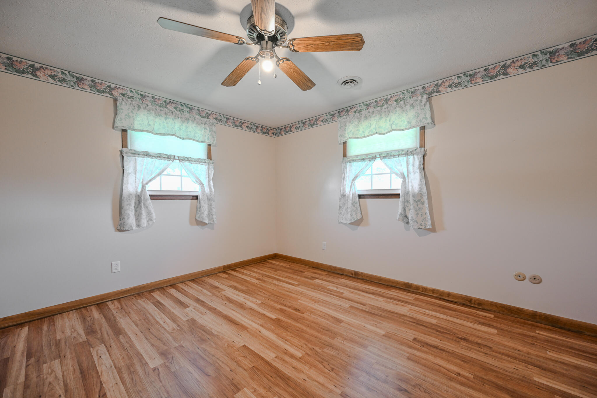 5326 Ridgewood, Springfield, Ohio 45503
