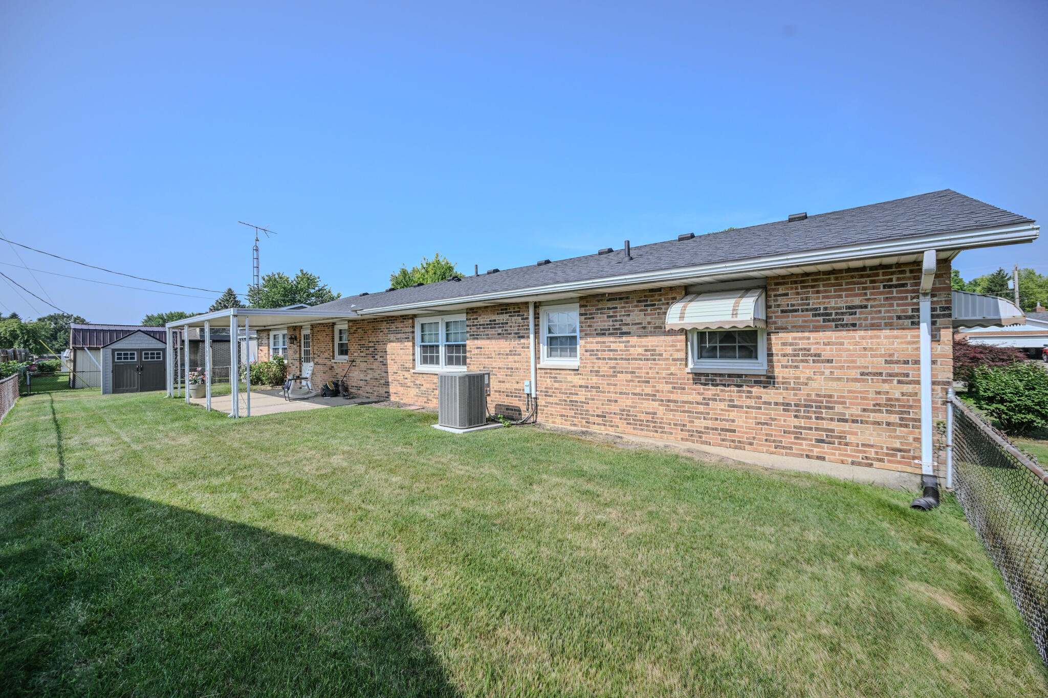 5326 Ridgewood, Springfield, Ohio 45503