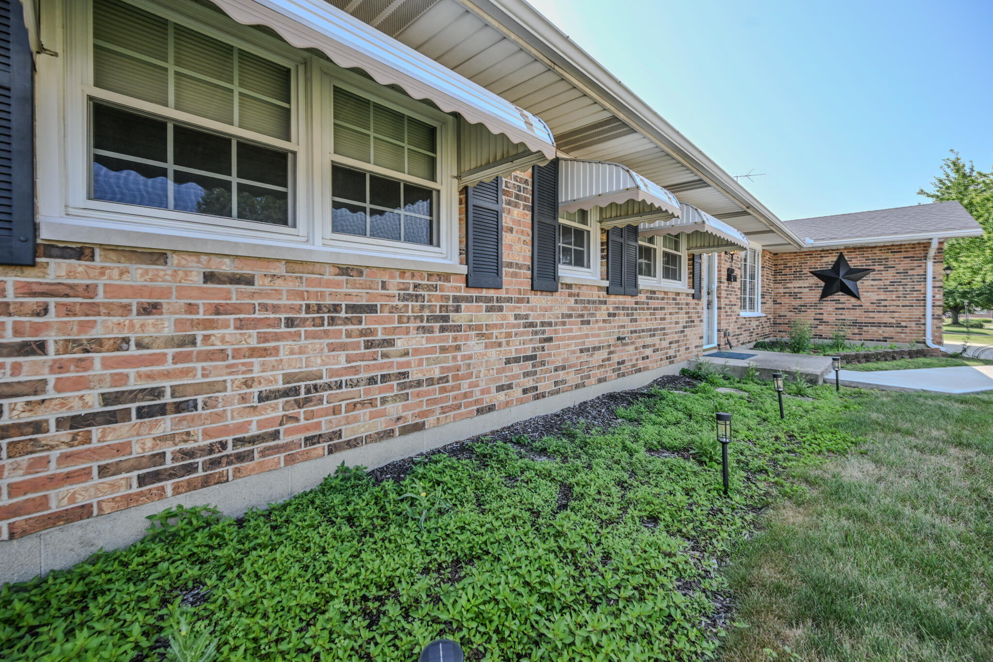 5326 Ridgewood, Springfield, Ohio 45503