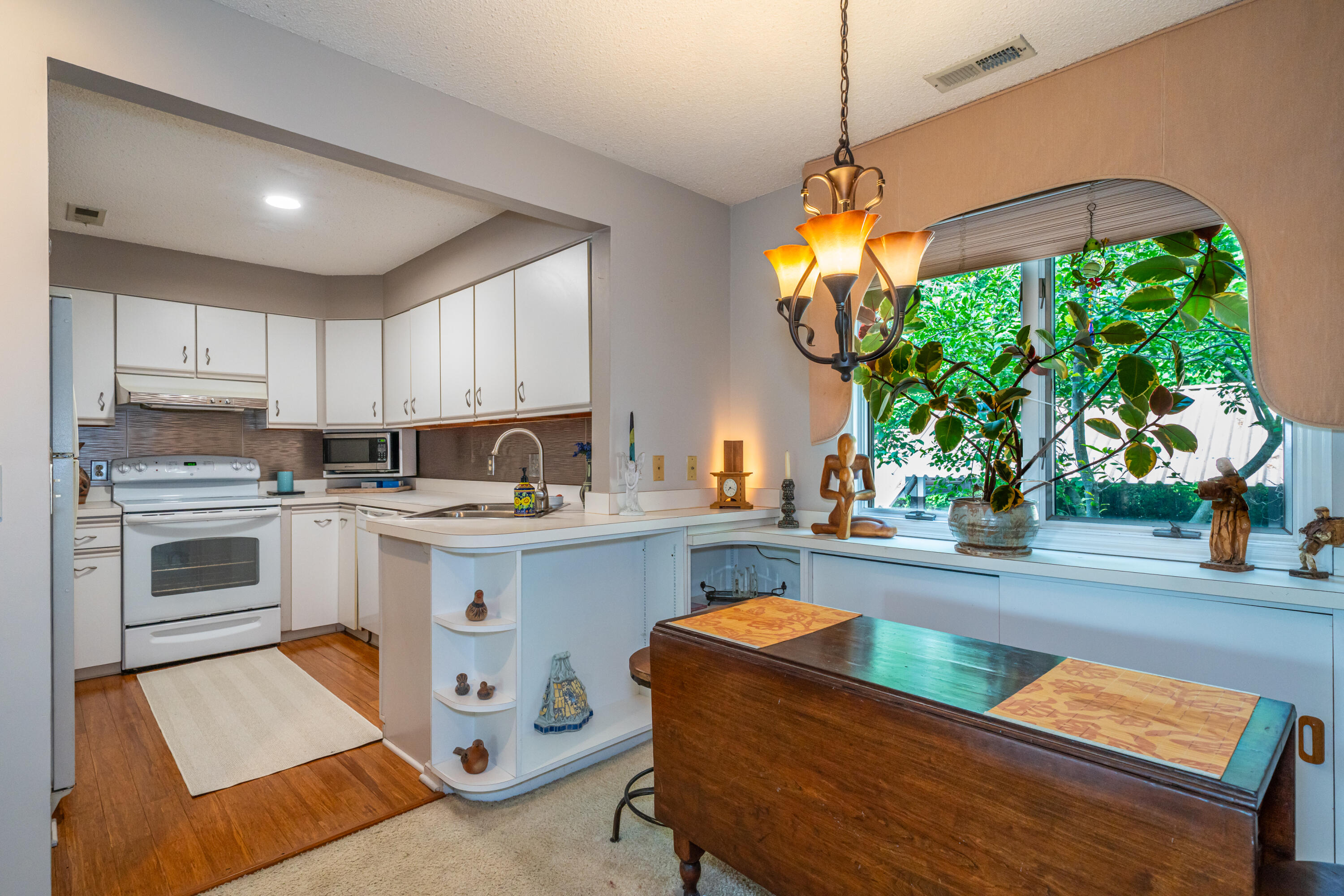 128 Bellaire, Dayton, Ohio 45420