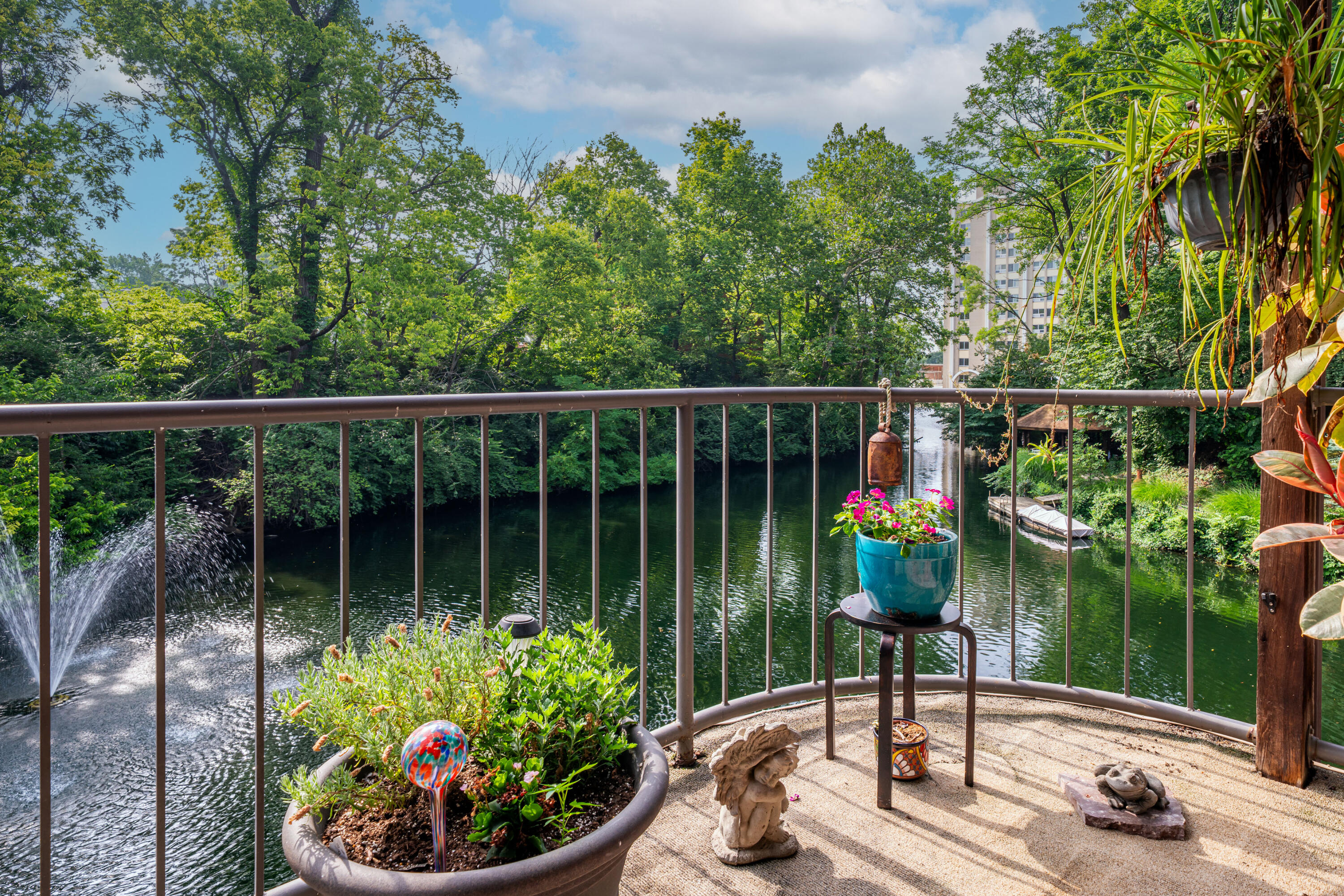 128 Bellaire, Dayton, Ohio 45420