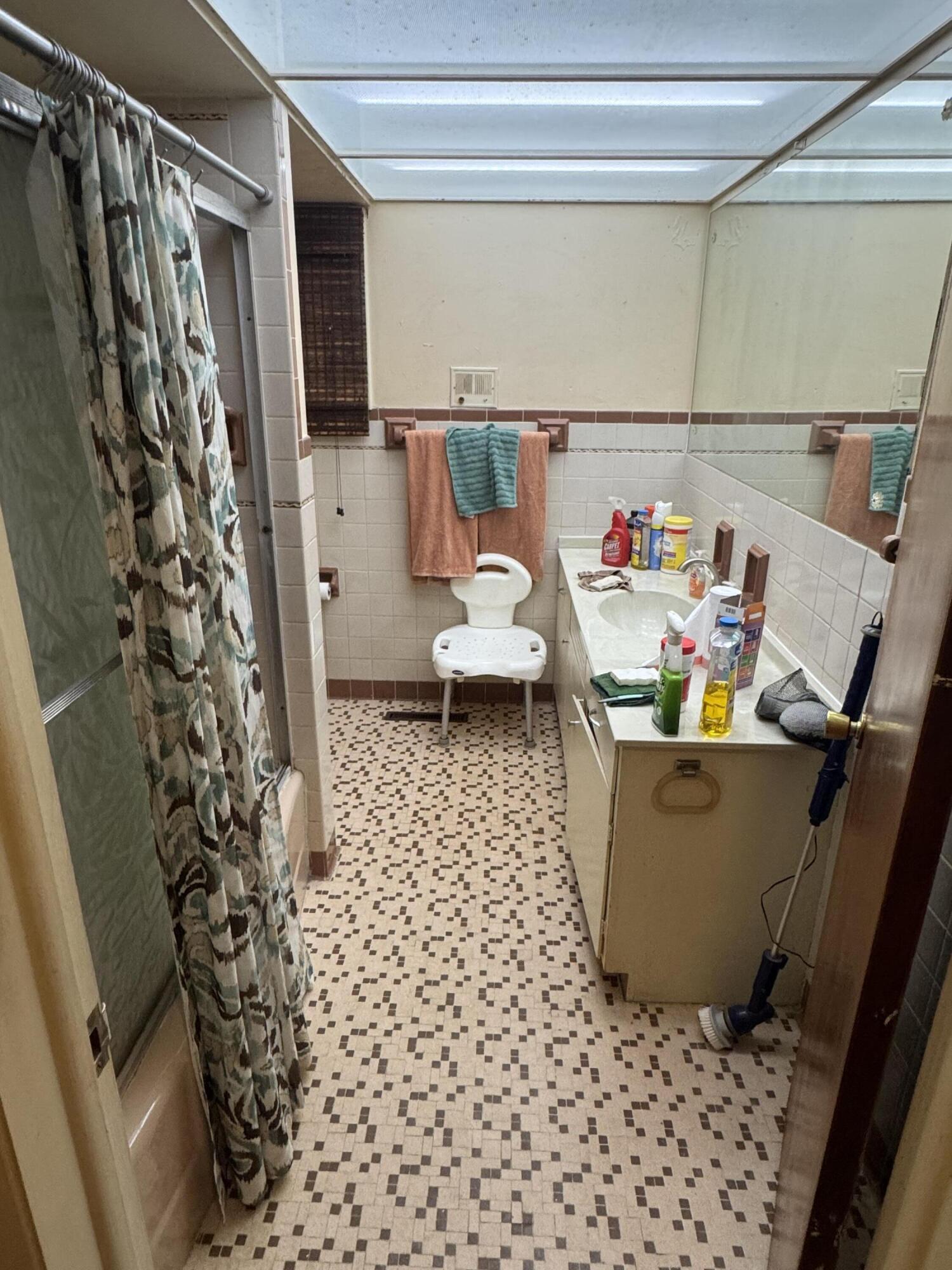 107 Thomaston, Springfield, Ohio 45503