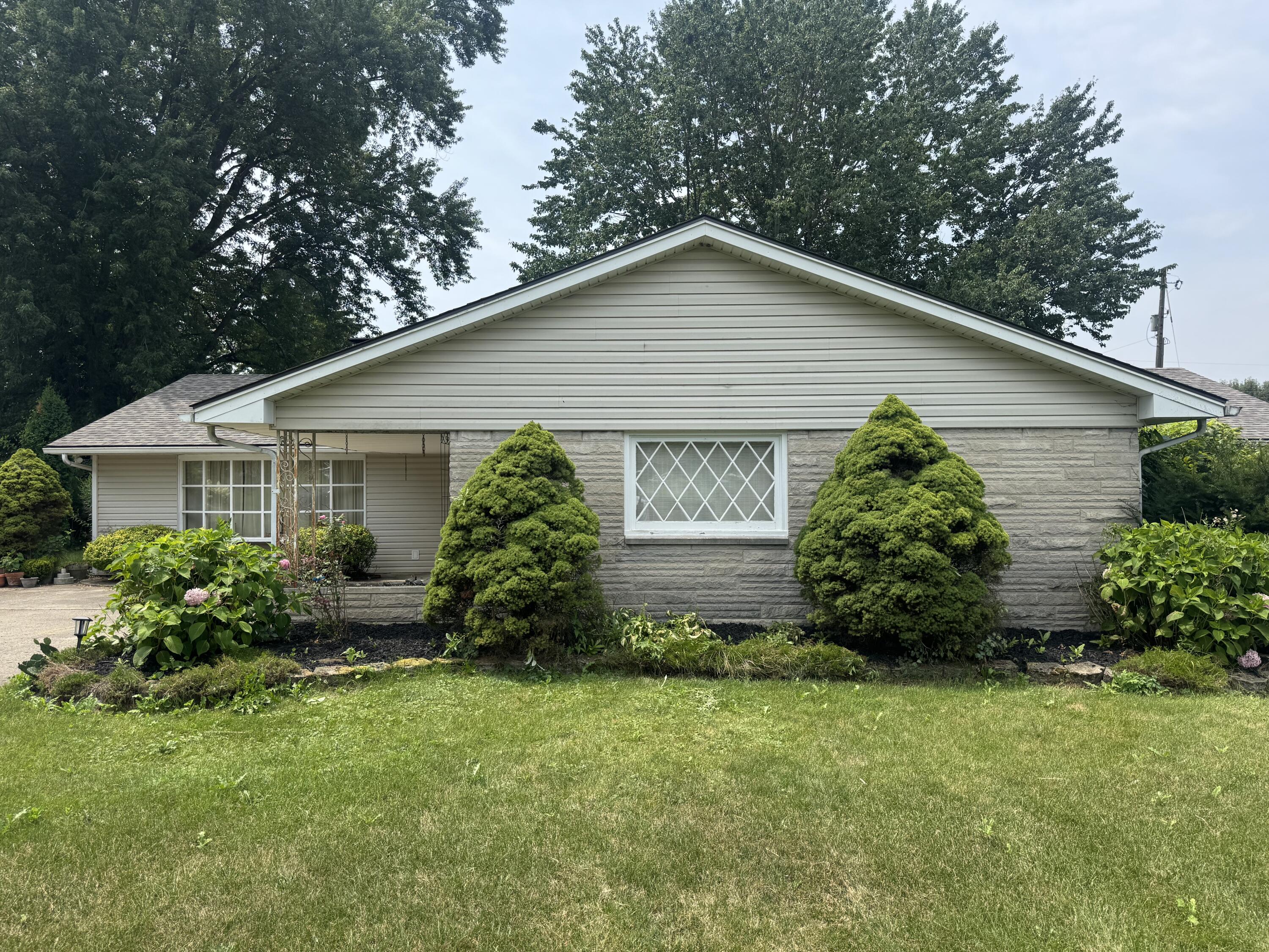 107 Thomaston, Springfield, Ohio 45503