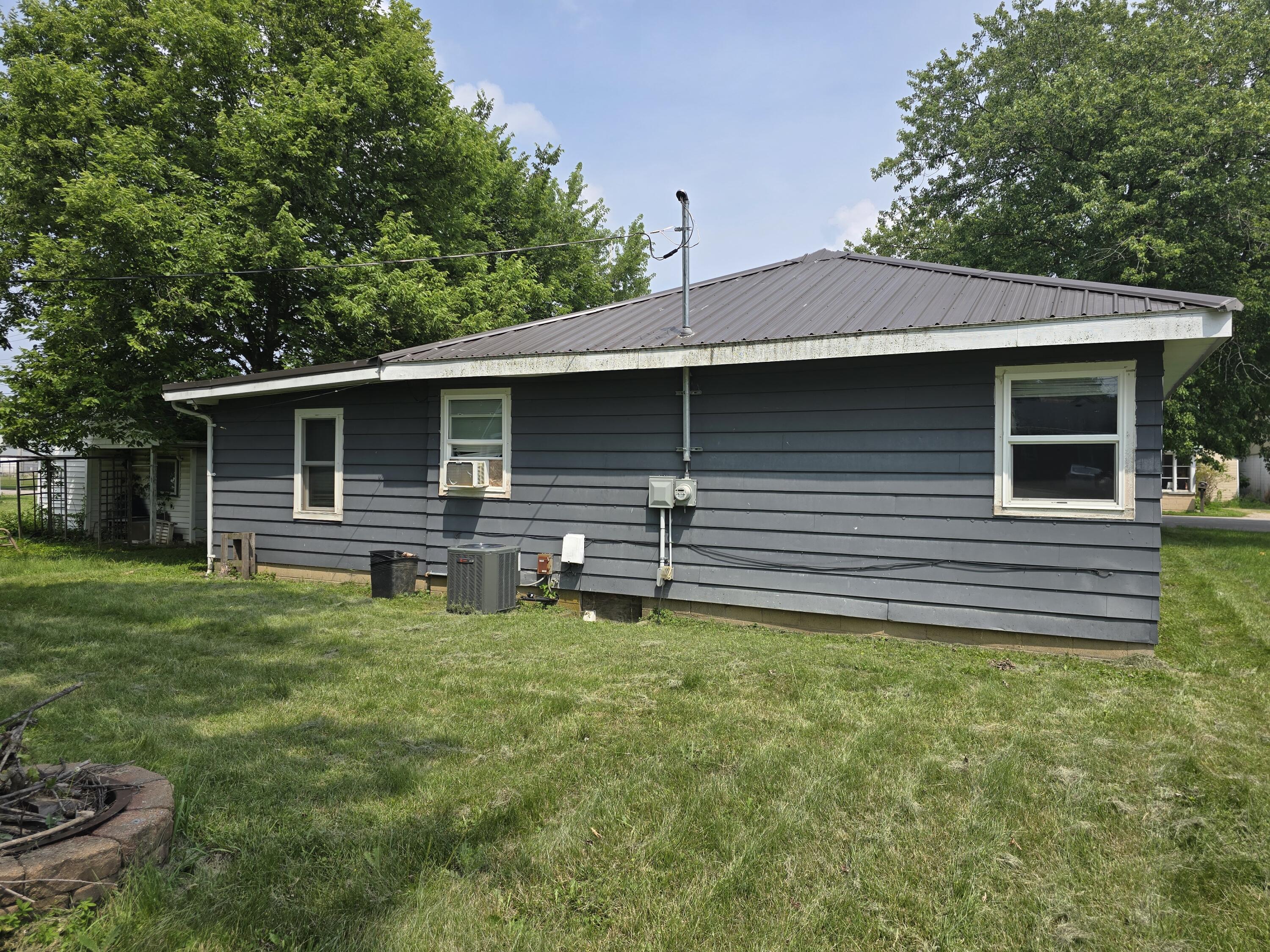 910 Jackson, Greenville, Ohio 45331