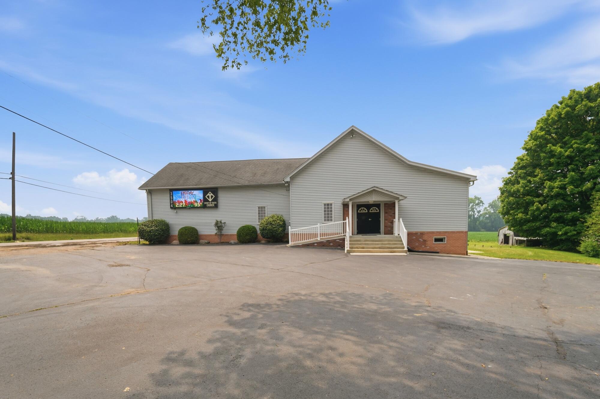 3504 Dayton Springfield, Springfield, Ohio 45502