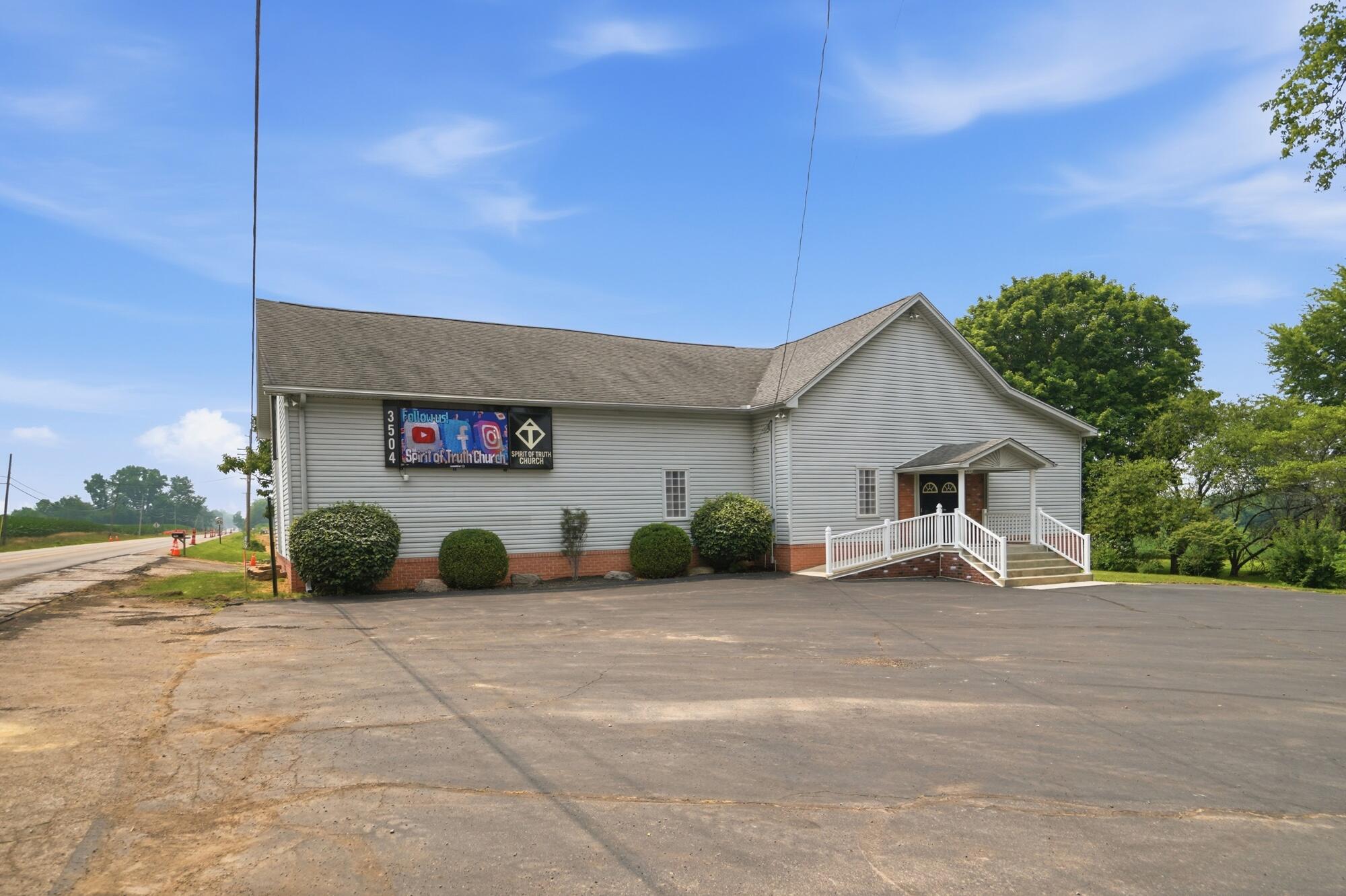 3504 Dayton Springfield, Springfield, Ohio 45502