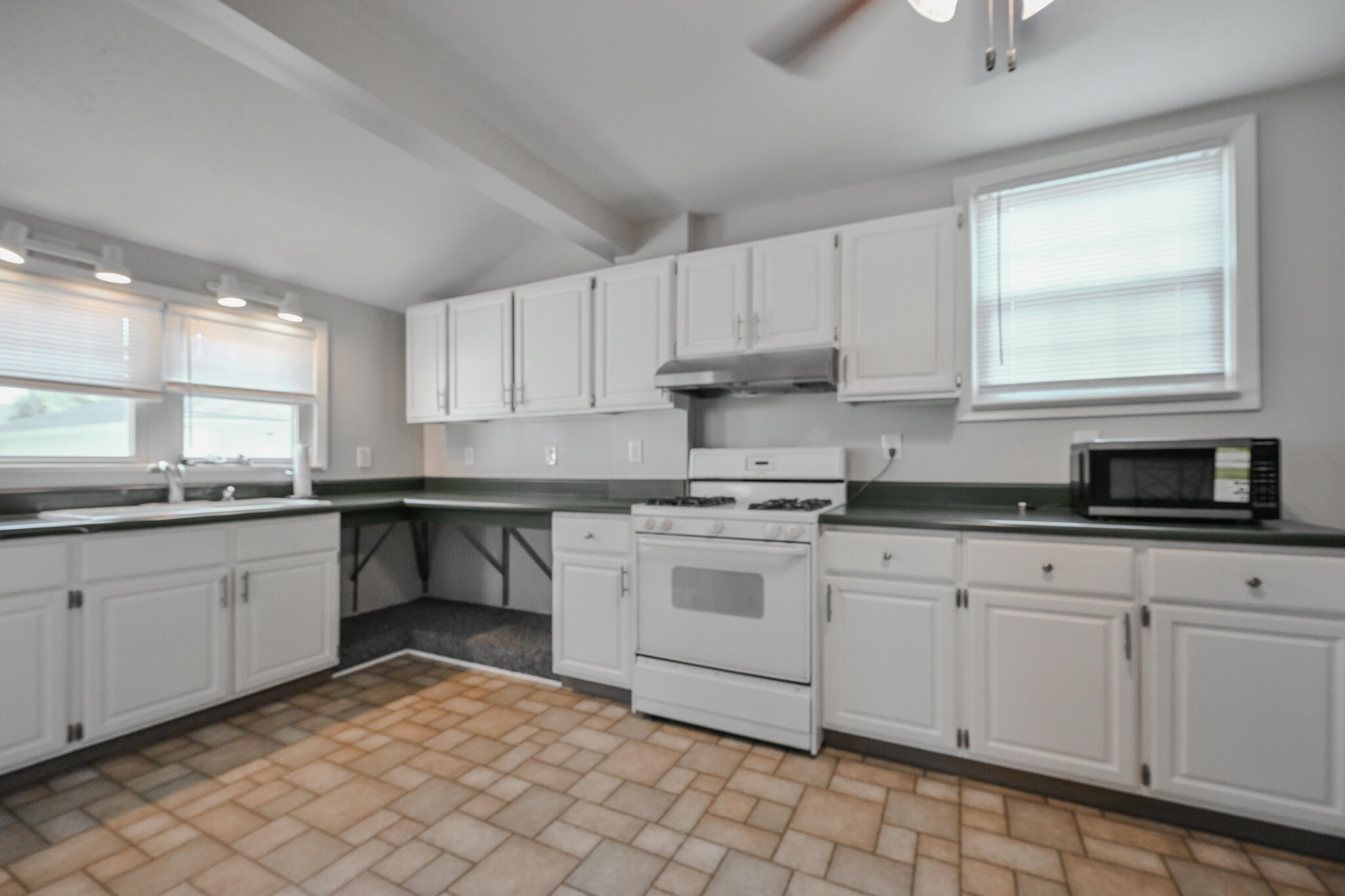 1824 Warder, Springfield, Ohio 45503