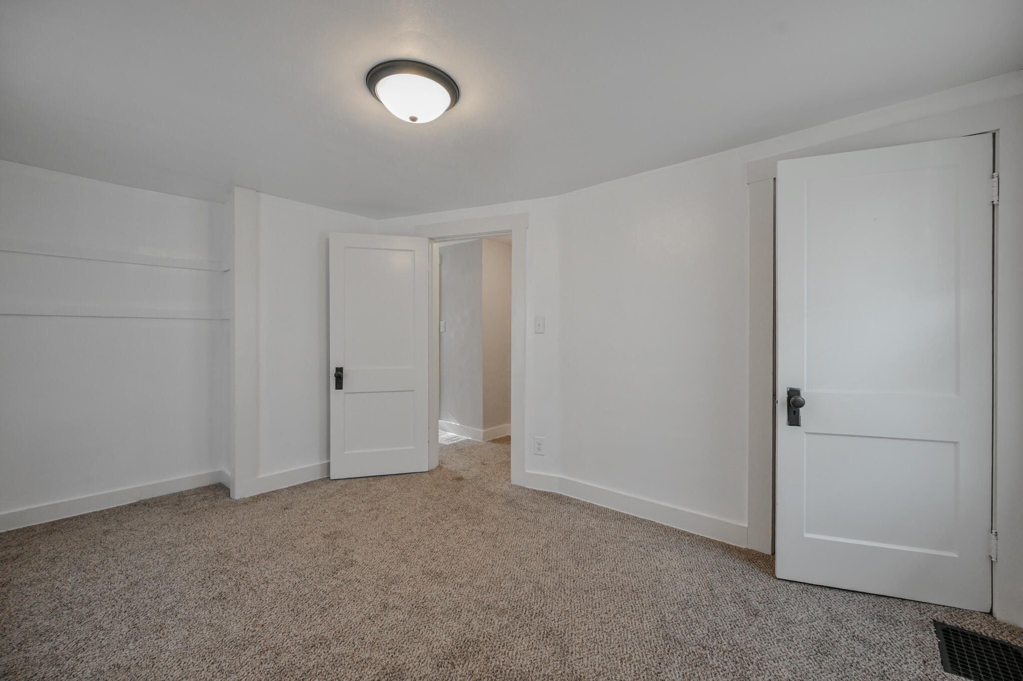 1824 Warder, Springfield, Ohio 45503