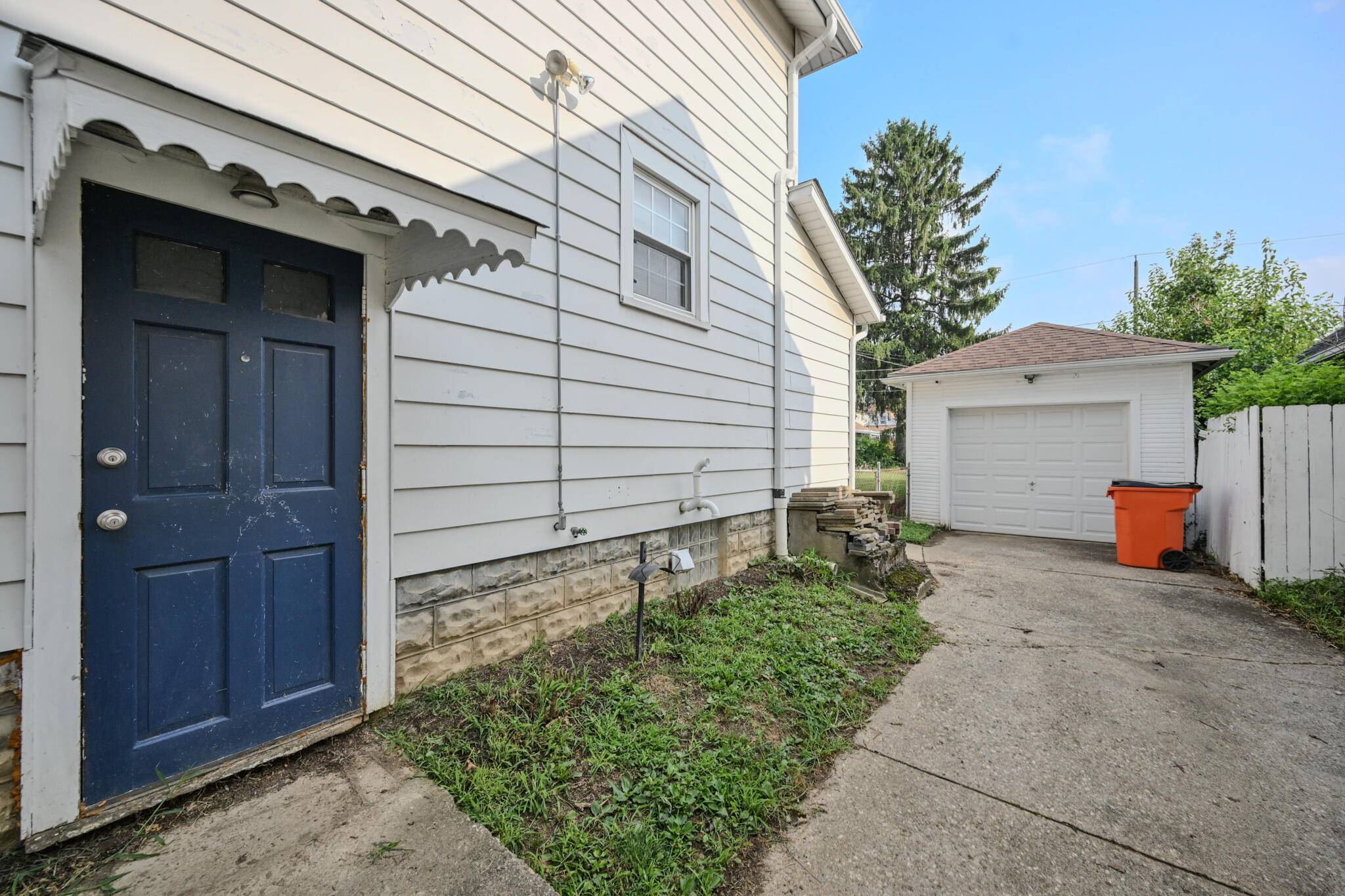 1824 Warder, Springfield, Ohio 45503