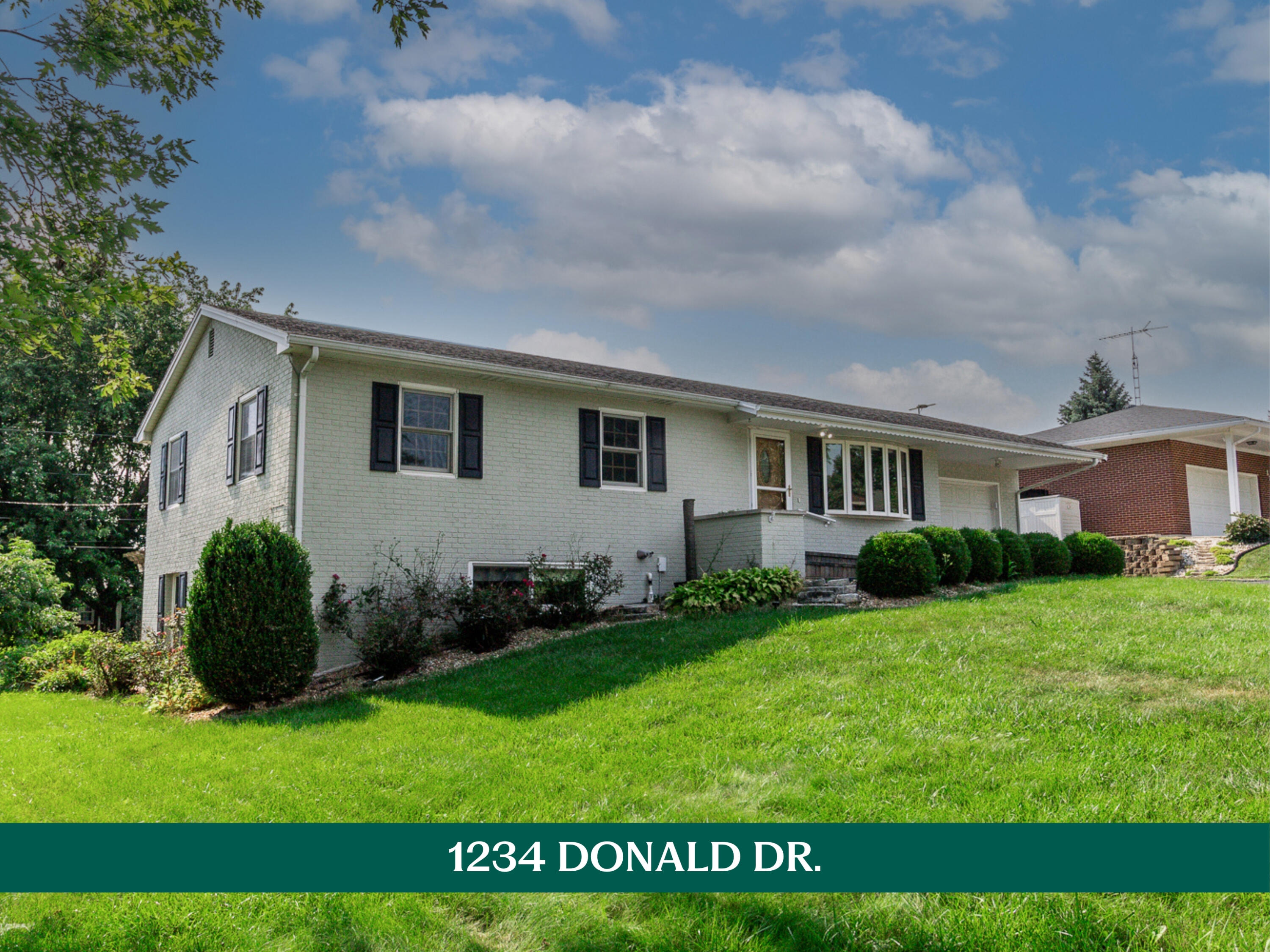 1234 Donald, Greenville, Ohio 45331